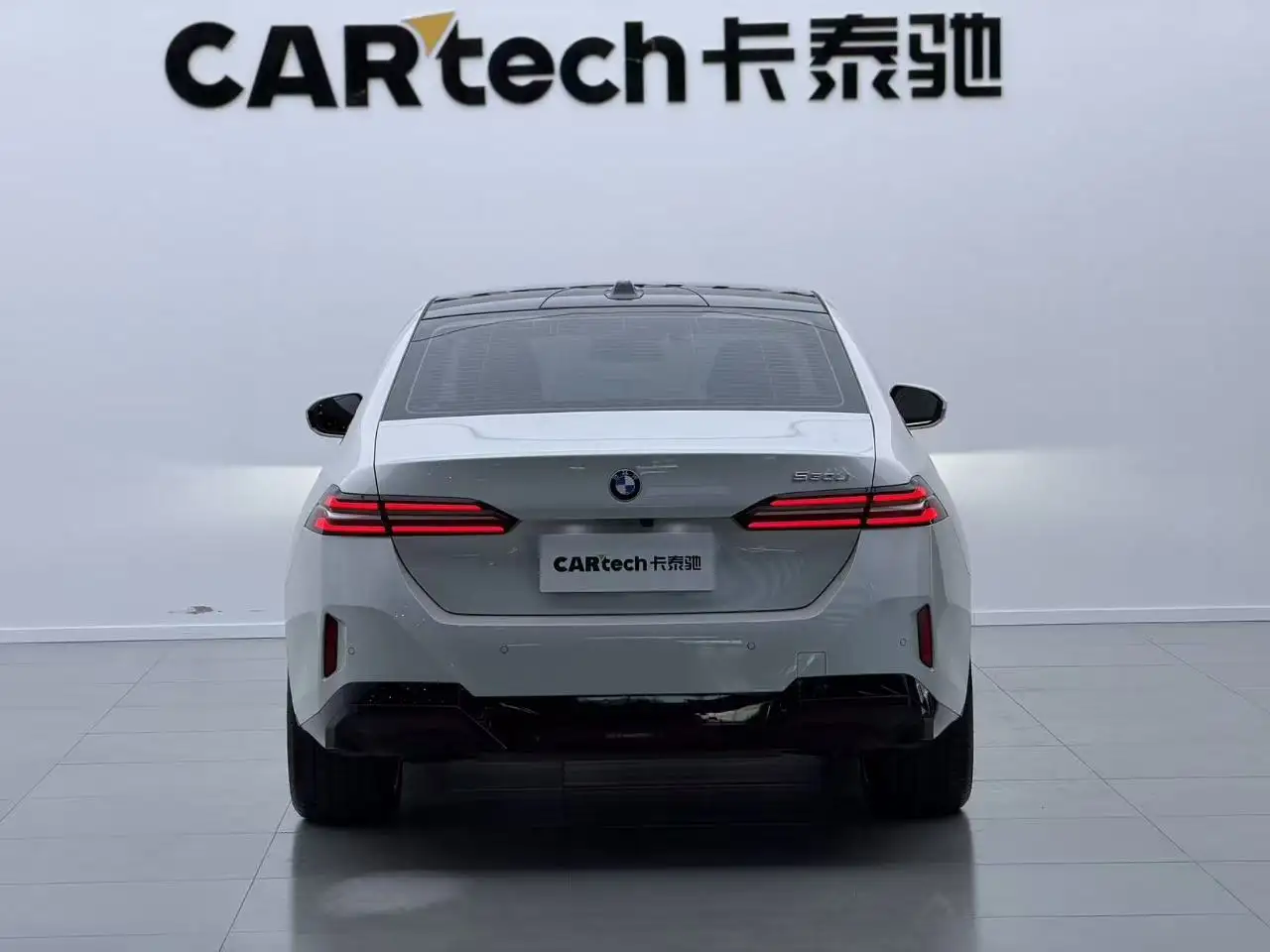 BMW 530Li, 2024 4