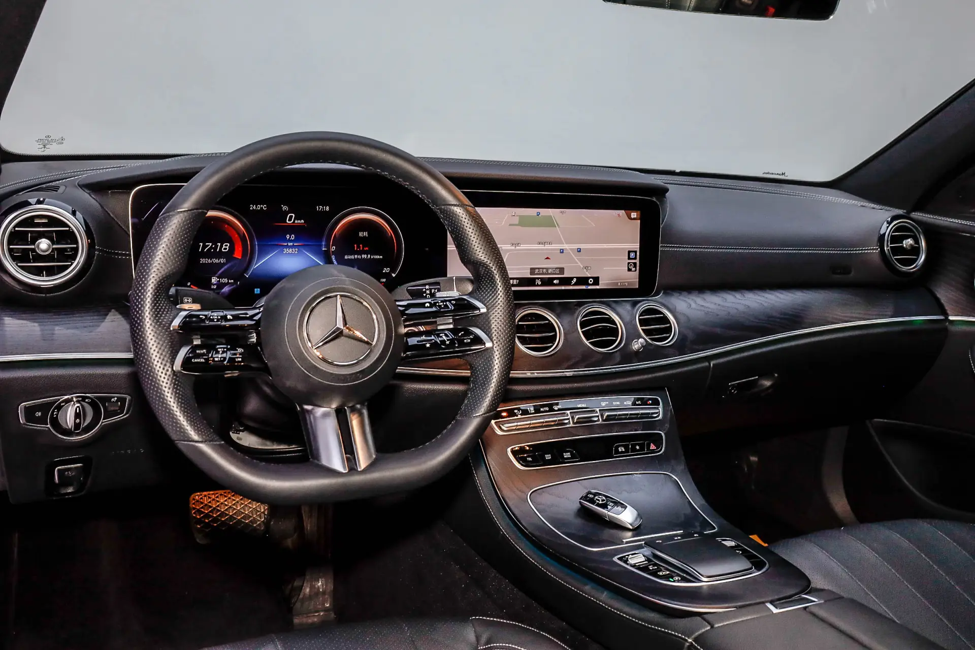 Mercedes-Benz E 260, 2021 27