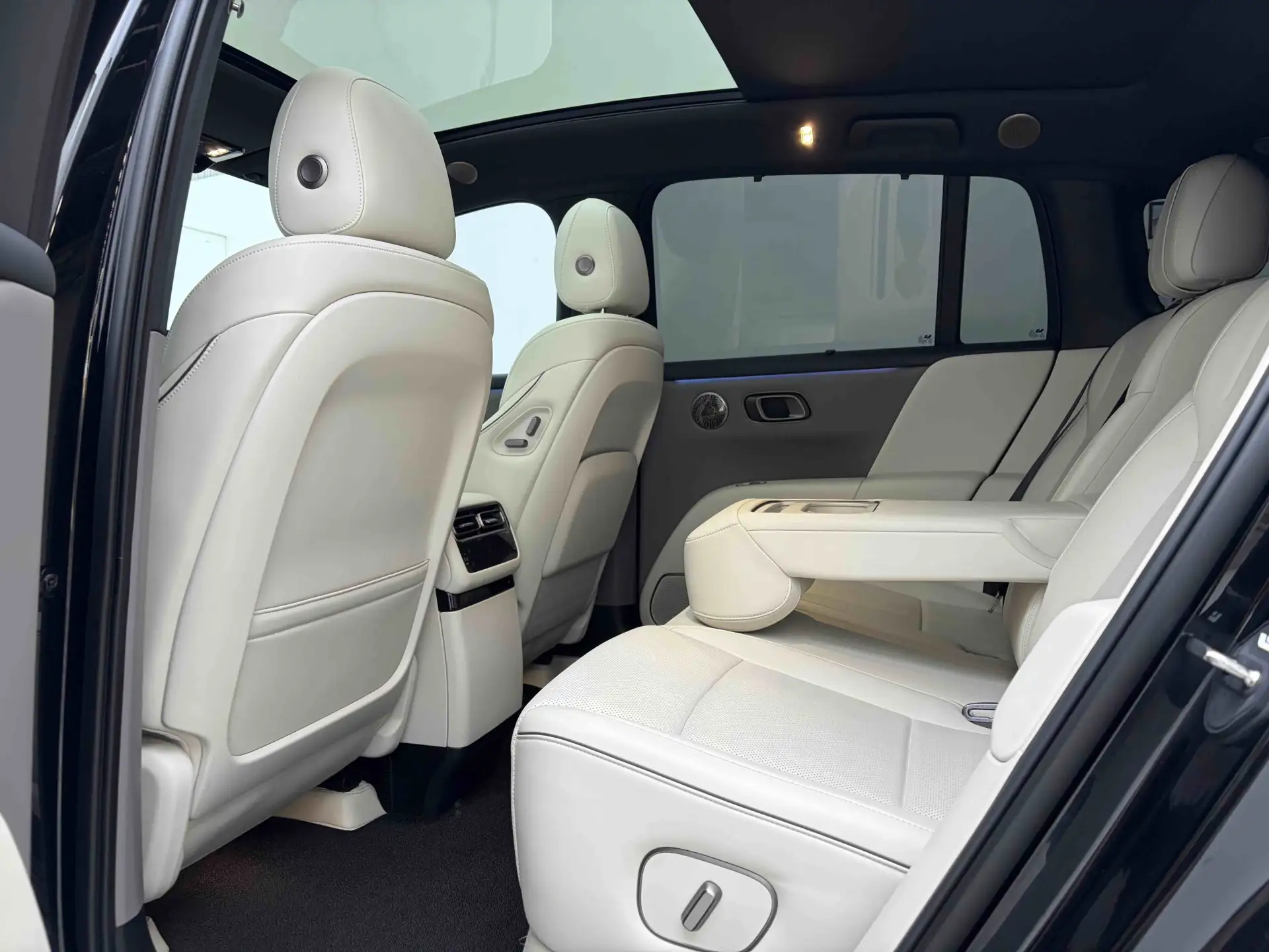 Li Auto i6, 2026 8