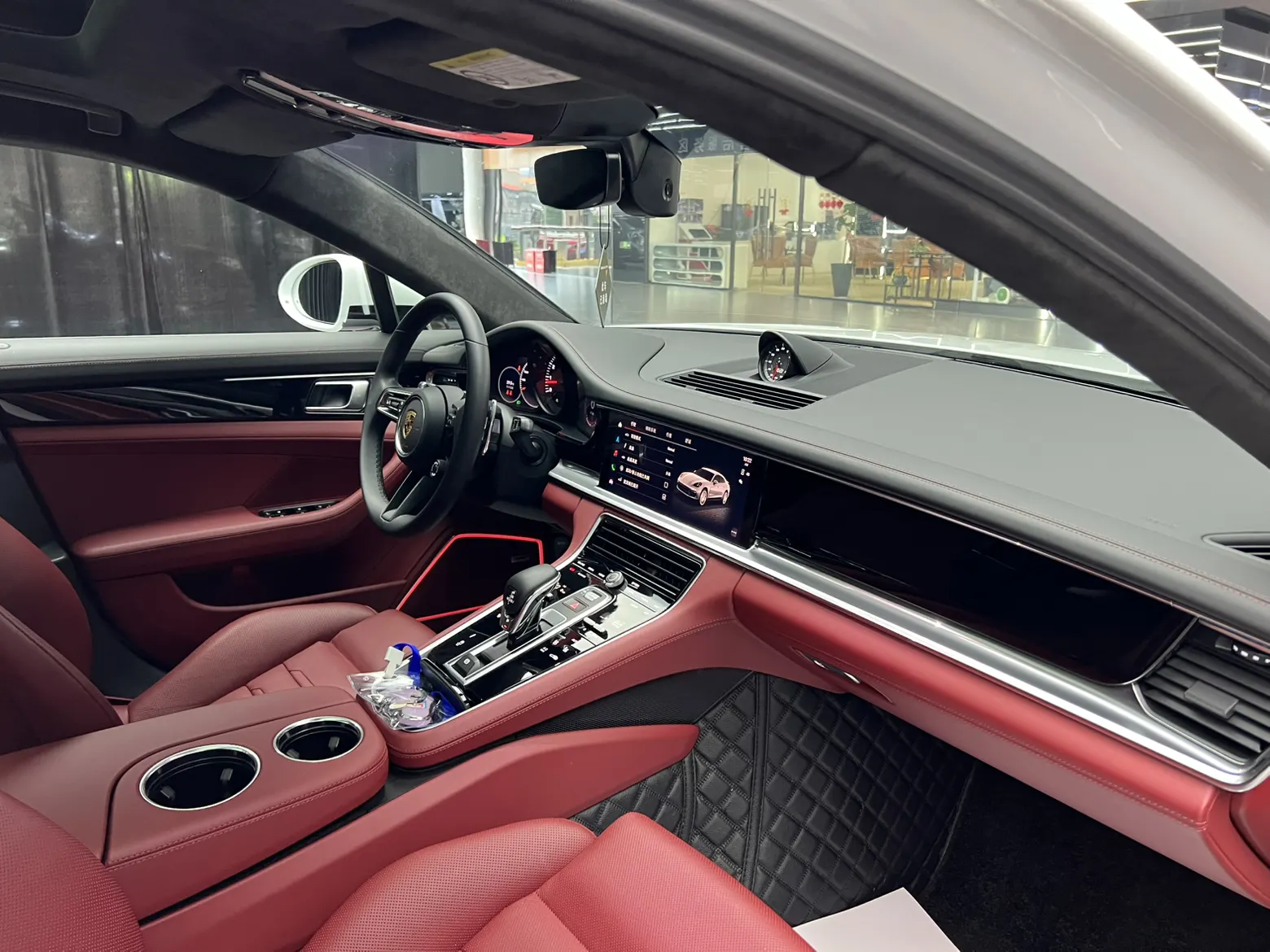 Porsche Panamera, 2023 15