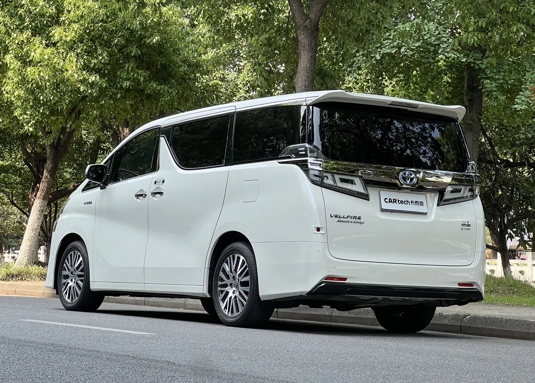 Toyota Vellfire, 2019 7