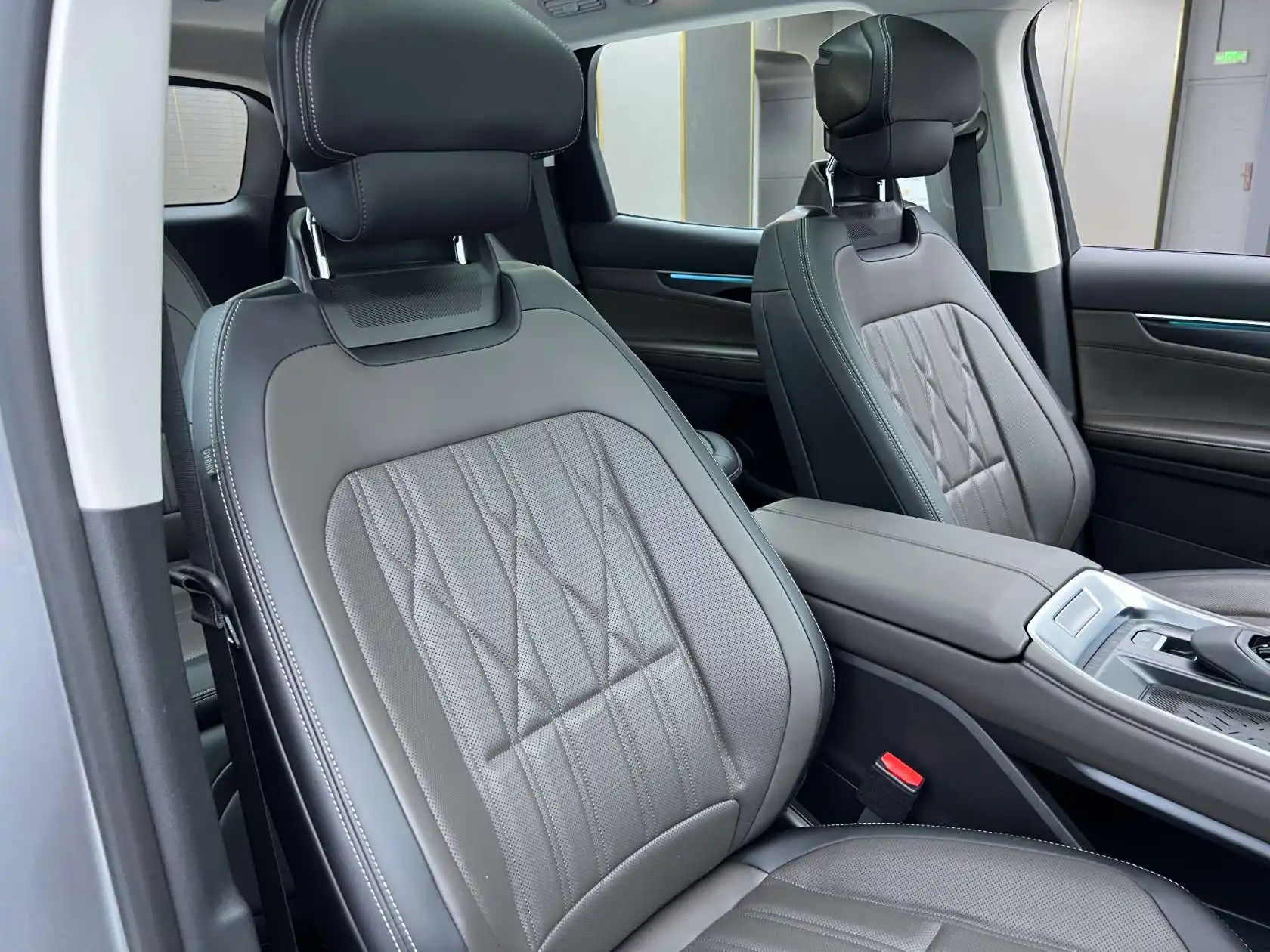 Ford Edge L, 2025 21