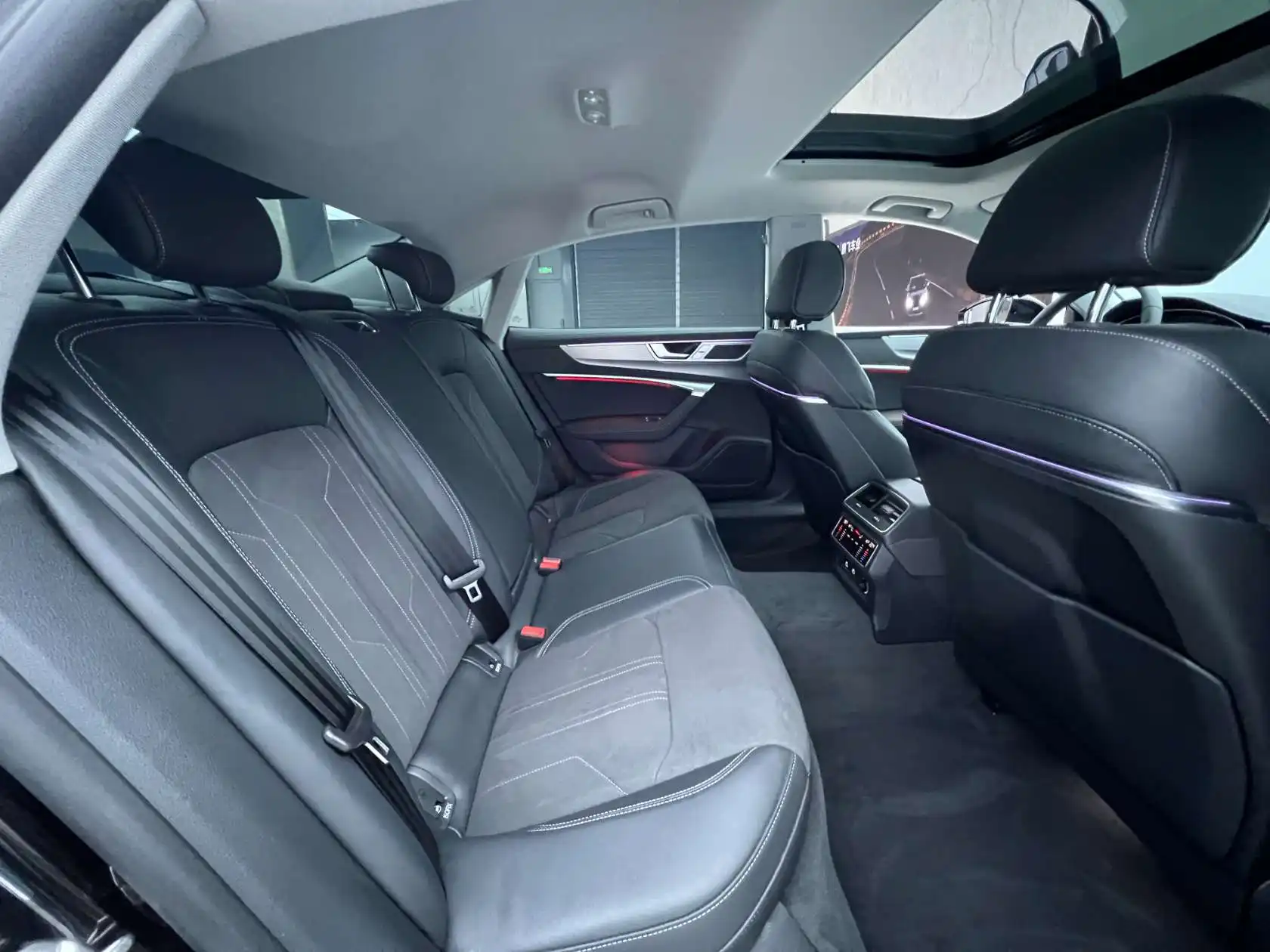 Audi A7L 45 TFSI, 2024 16