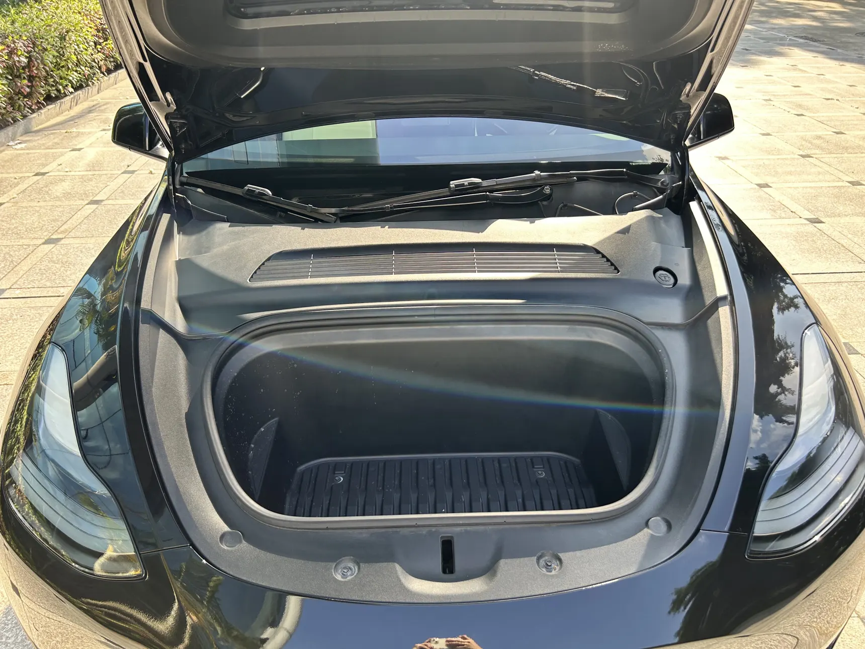 Tesla Model Y, 2022 18