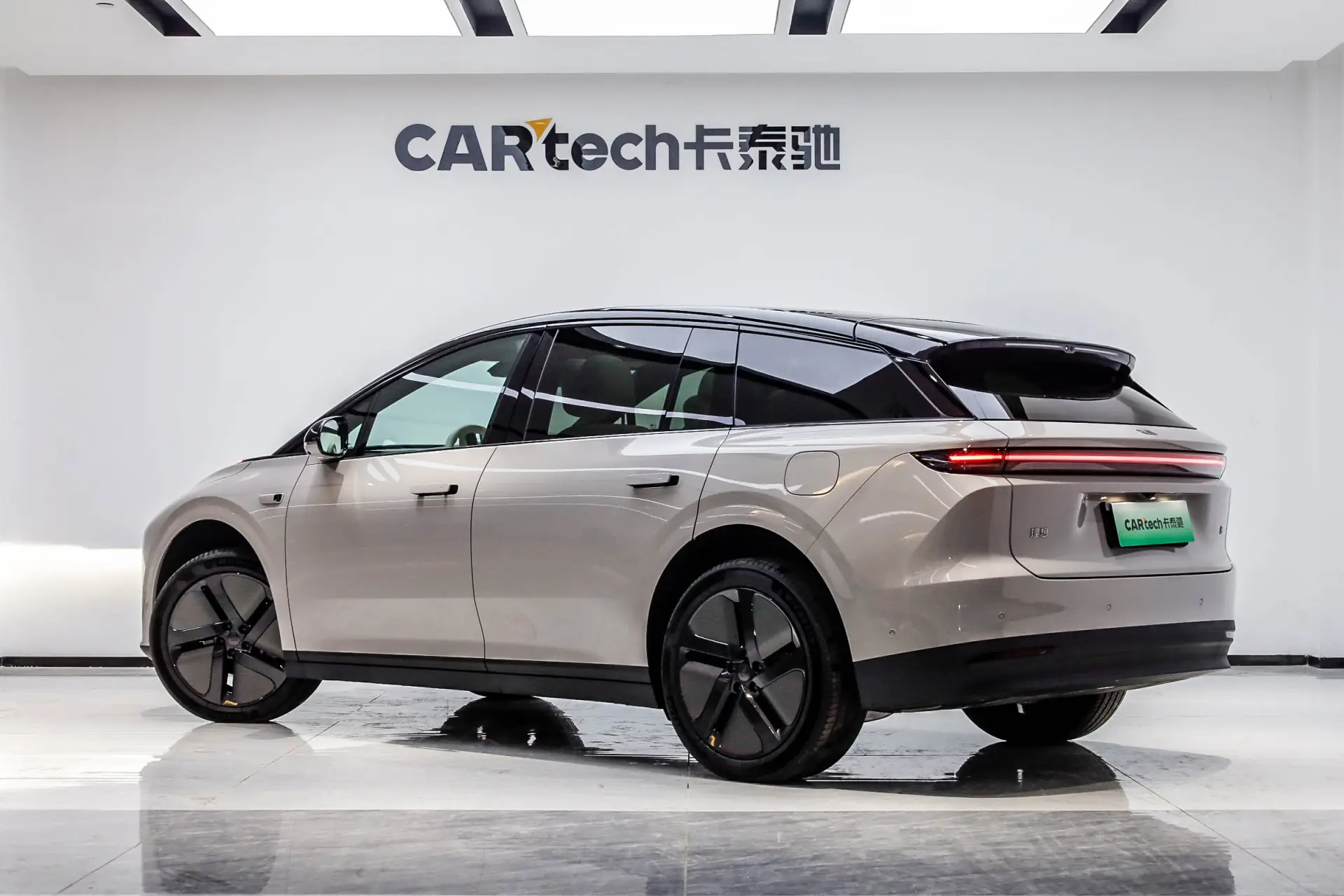 Li Auto i6, 2025 4