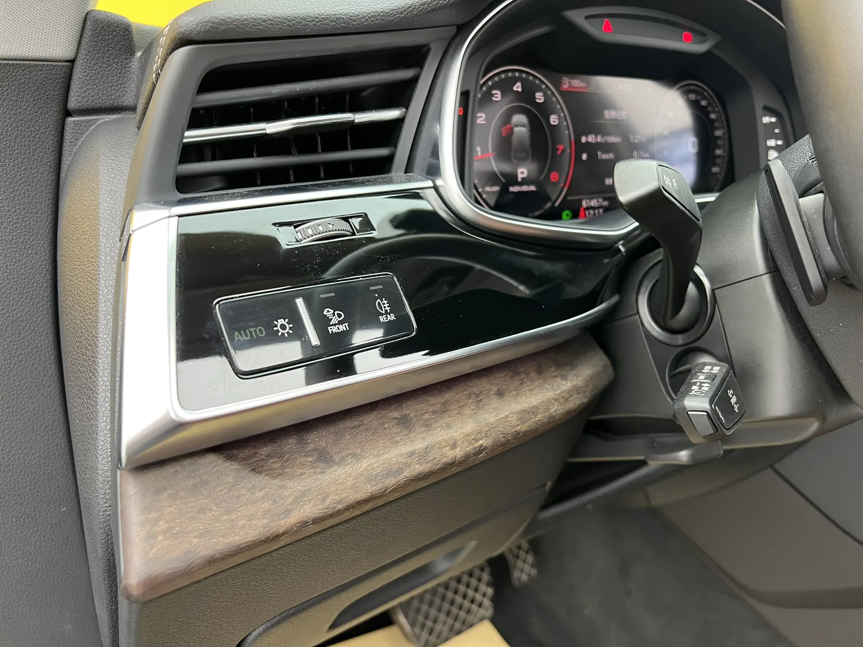 Audi Q7 45 TFSI, 2023 33