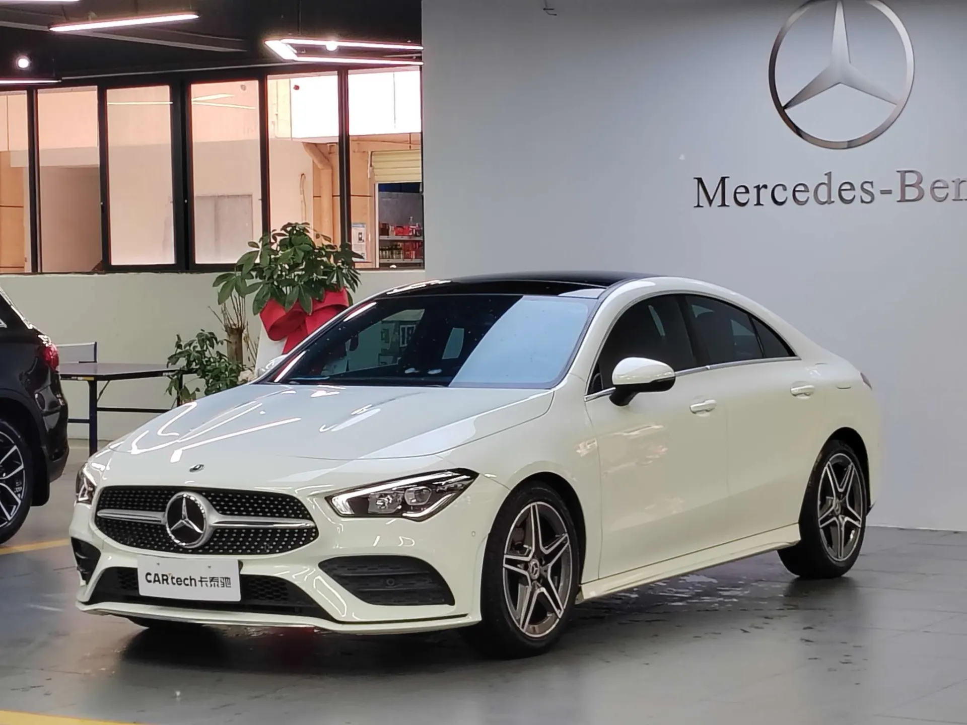 Mercedes-Benz CLA 200