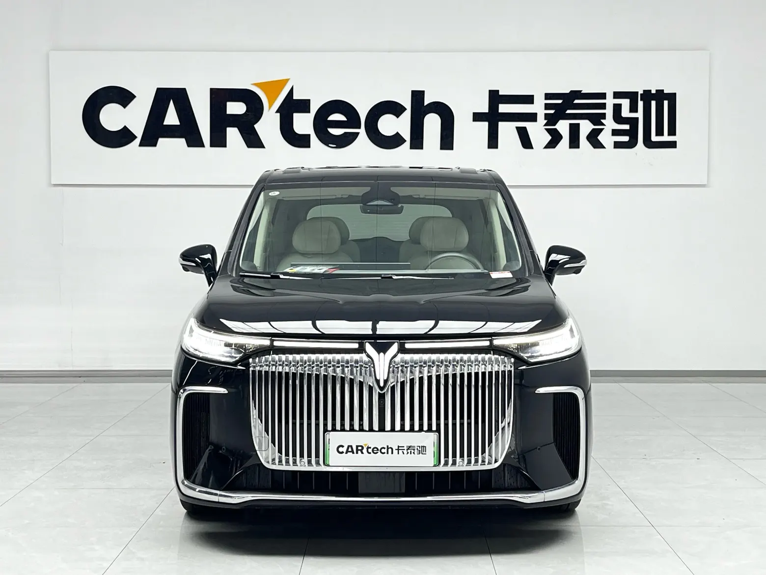 Voyah Dreamer, 2025 2