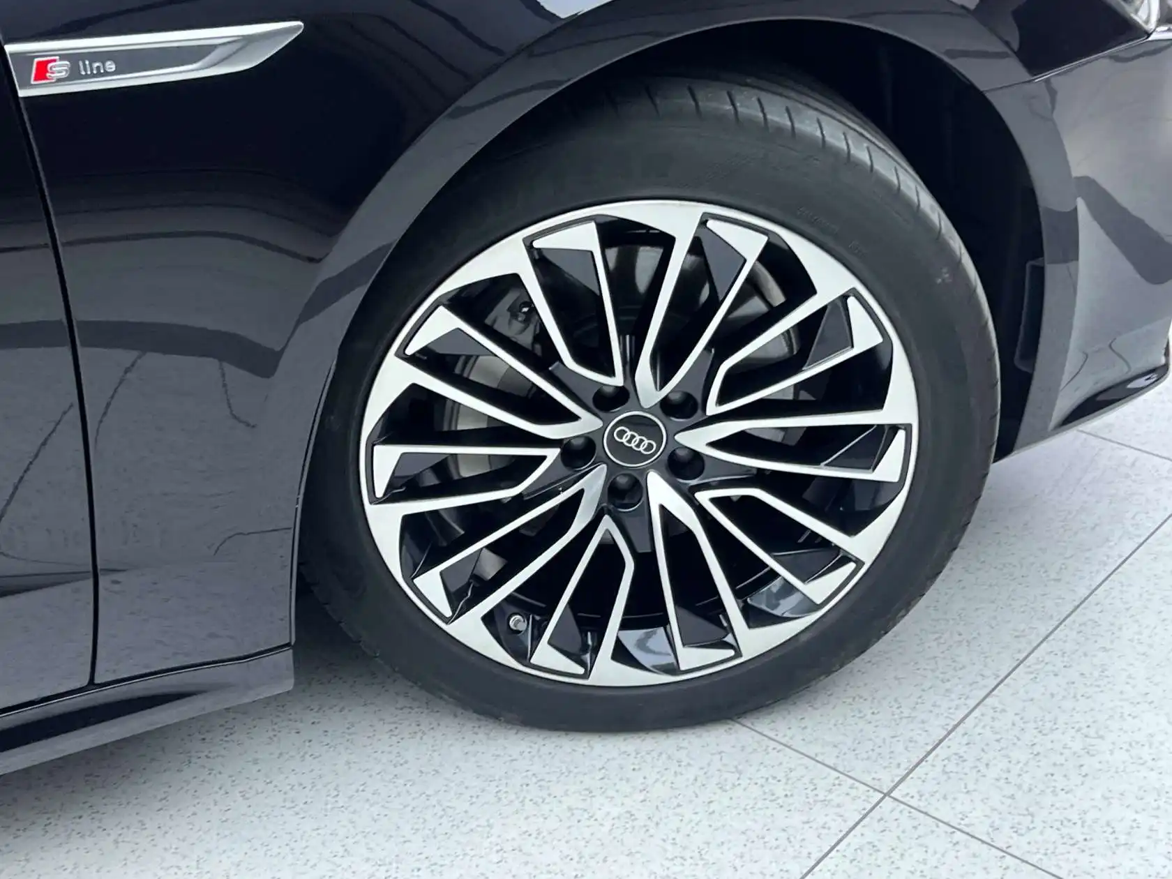 Audi A7L 45 TFSI, 2024 33