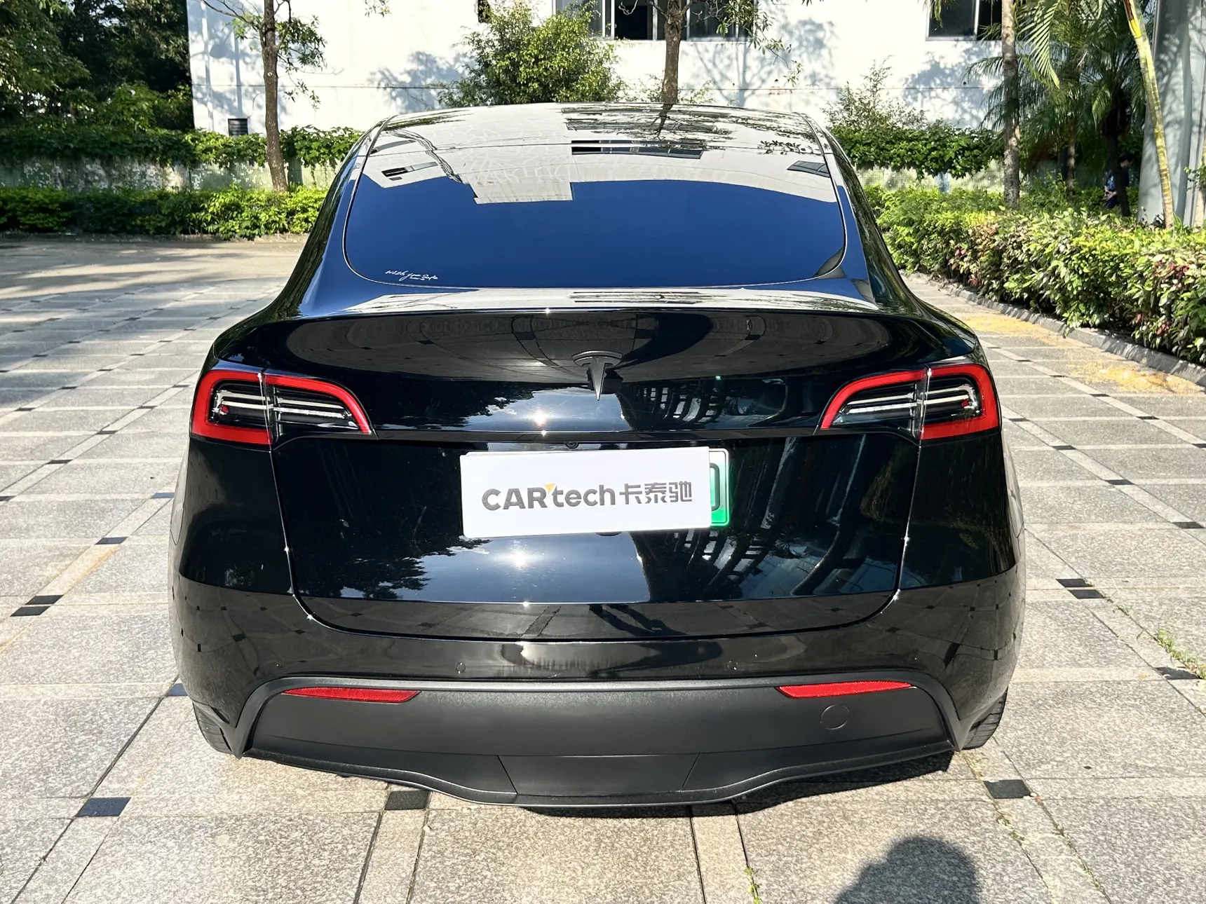 Tesla Model Y, 2022 4