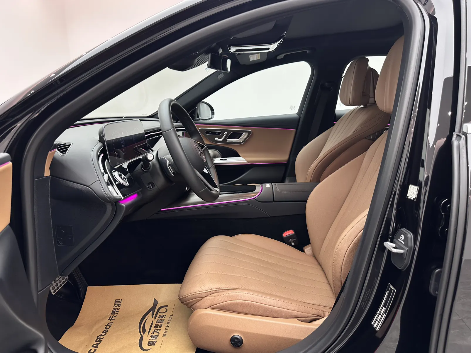 Mercedes-Benz E 300 L, 2025 8