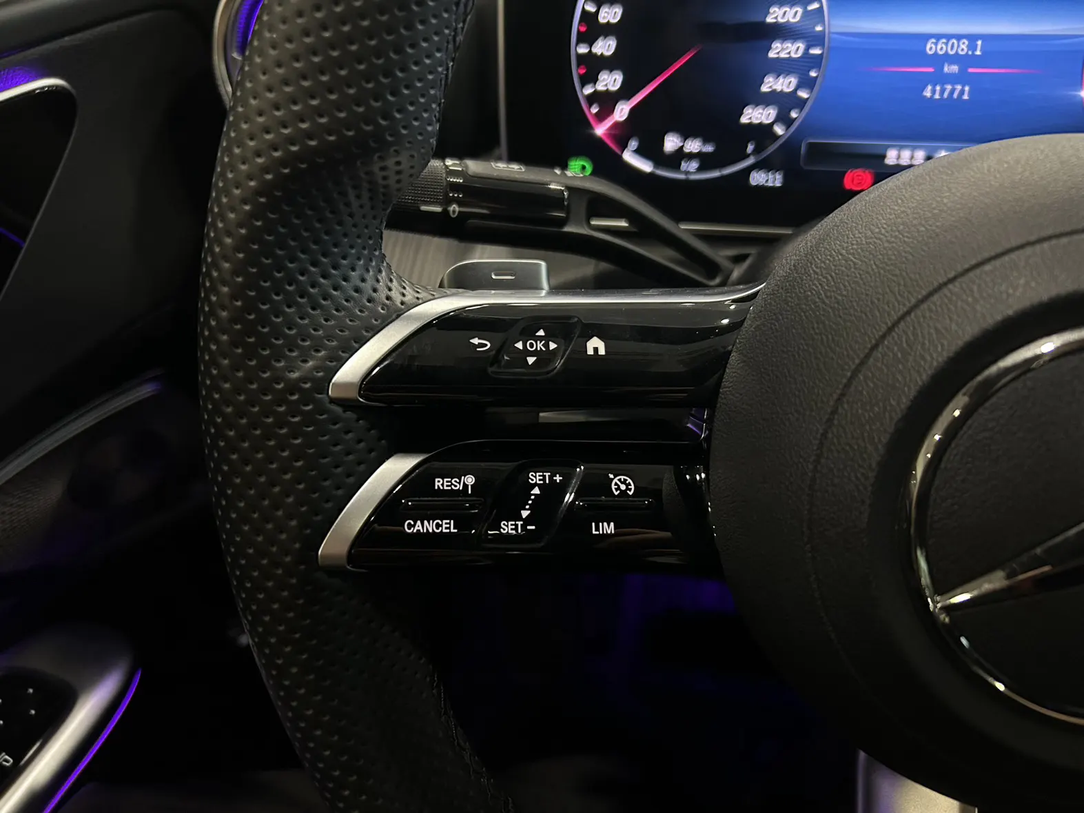Mercedes-Benz C 260 L, 2022 14