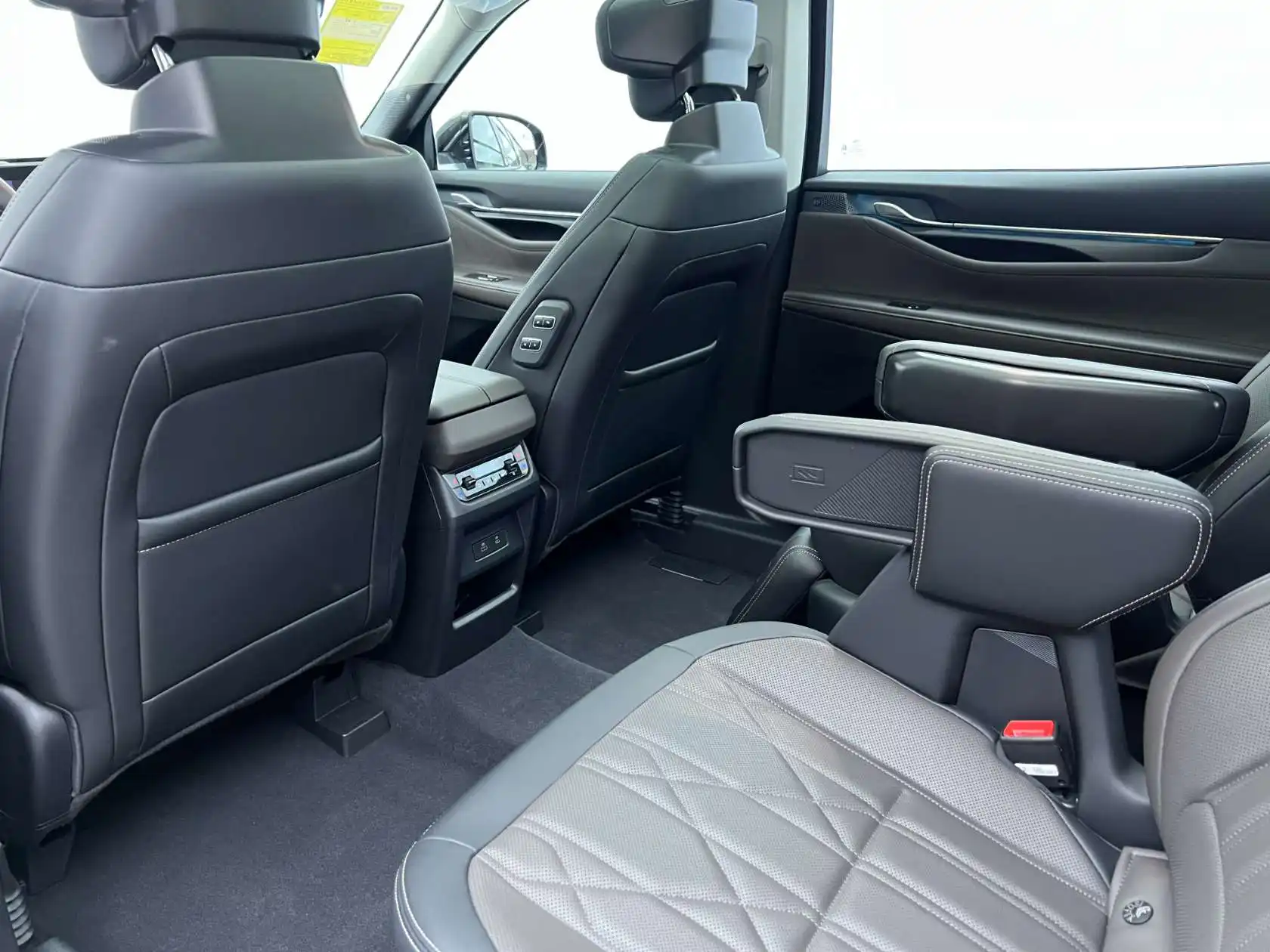 Ford Edge L, 2025 14