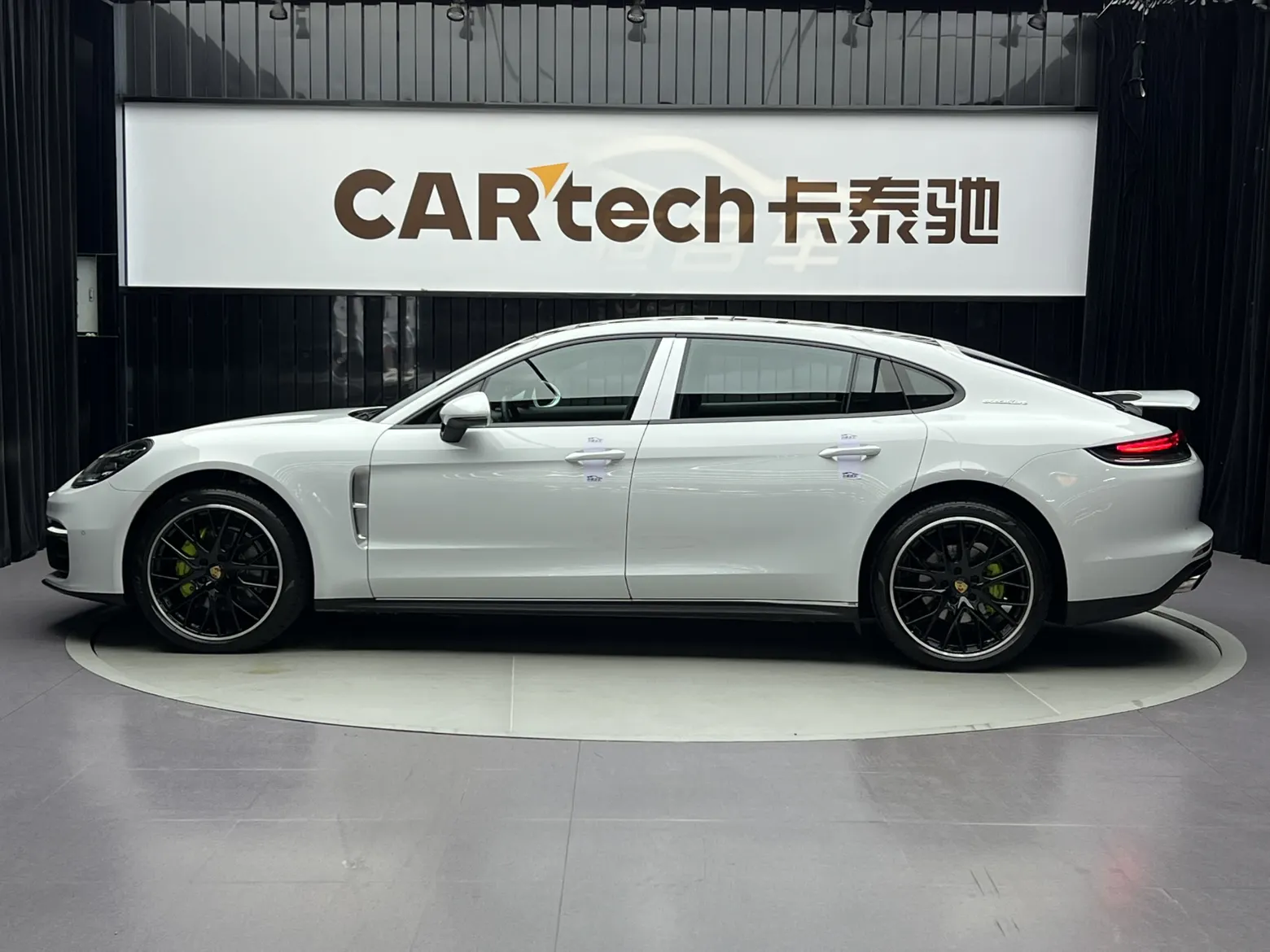 Porsche Panamera, 2023 8