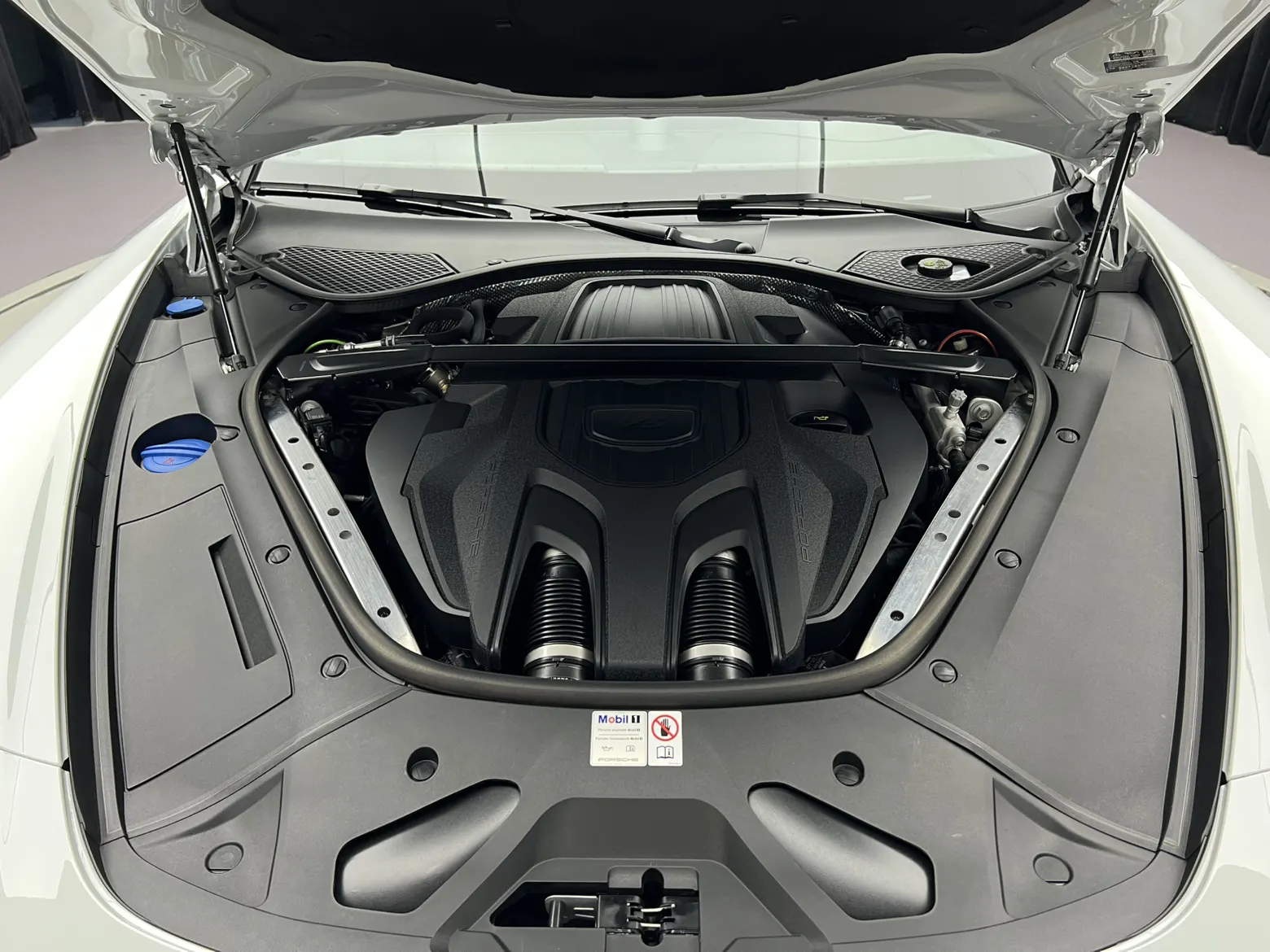 Porsche Panamera, 2023 10
