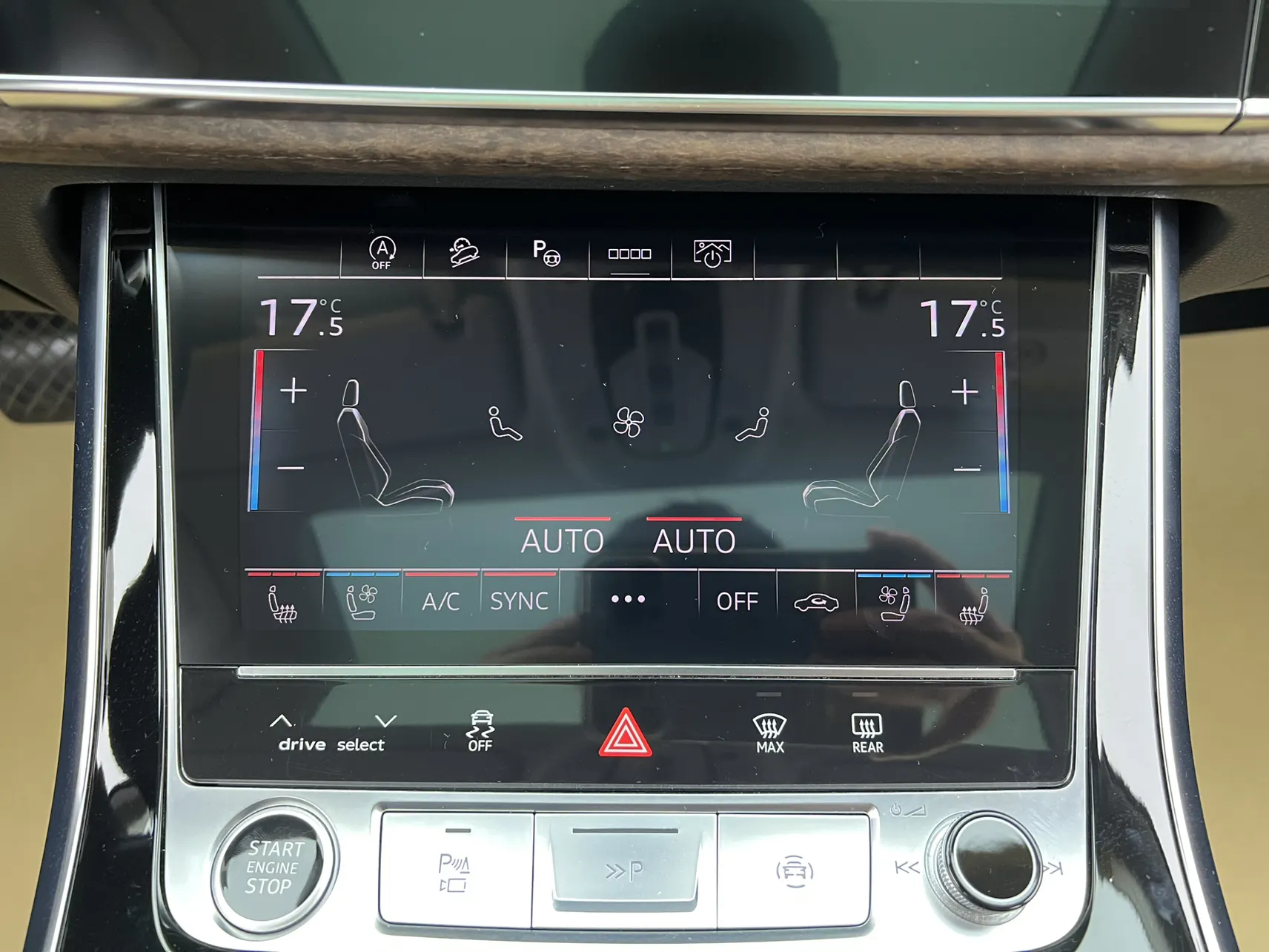 Audi Q7 45 TFSI, 2023 28