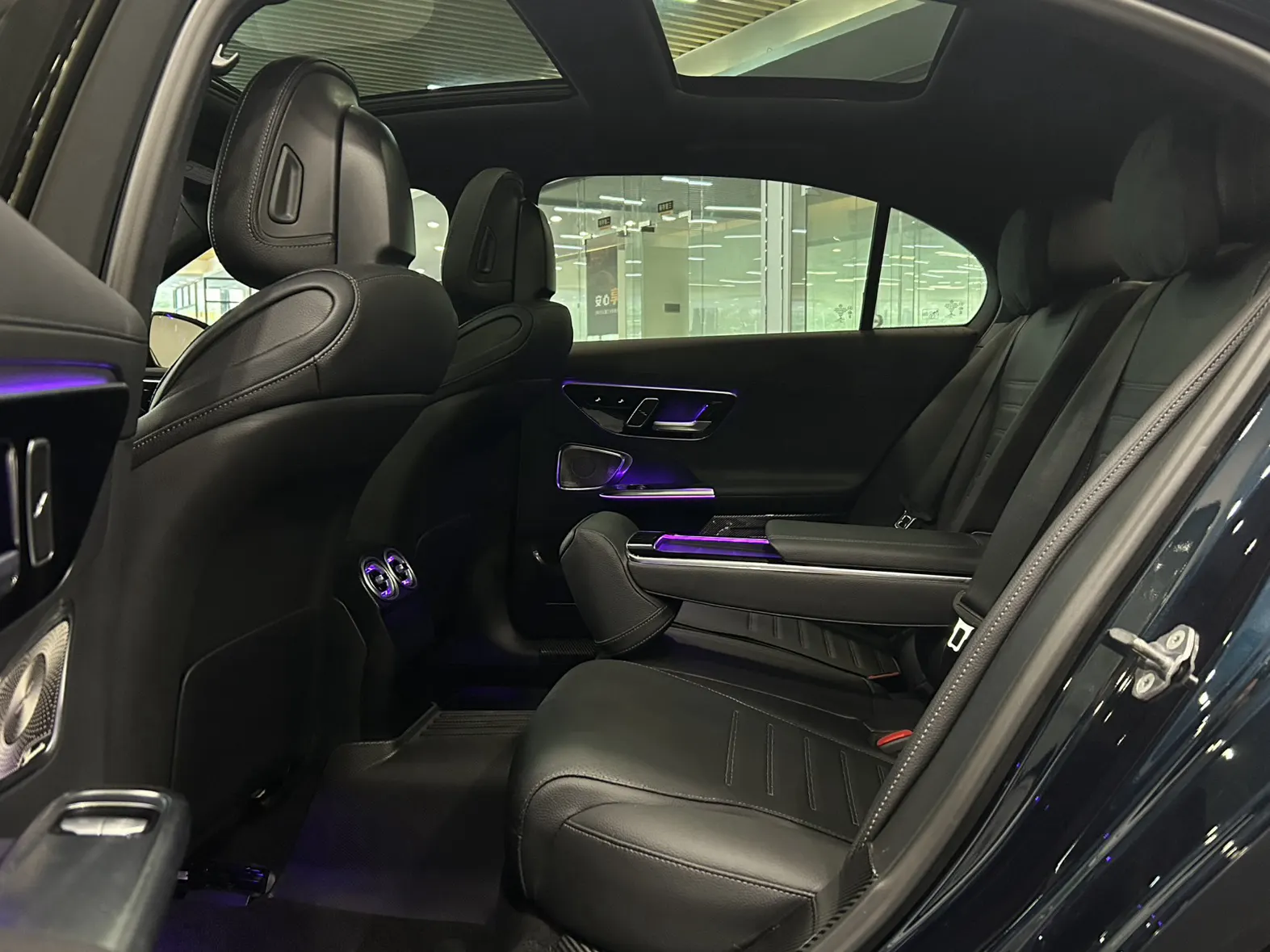 Mercedes-Benz C 260 L, 2022 18