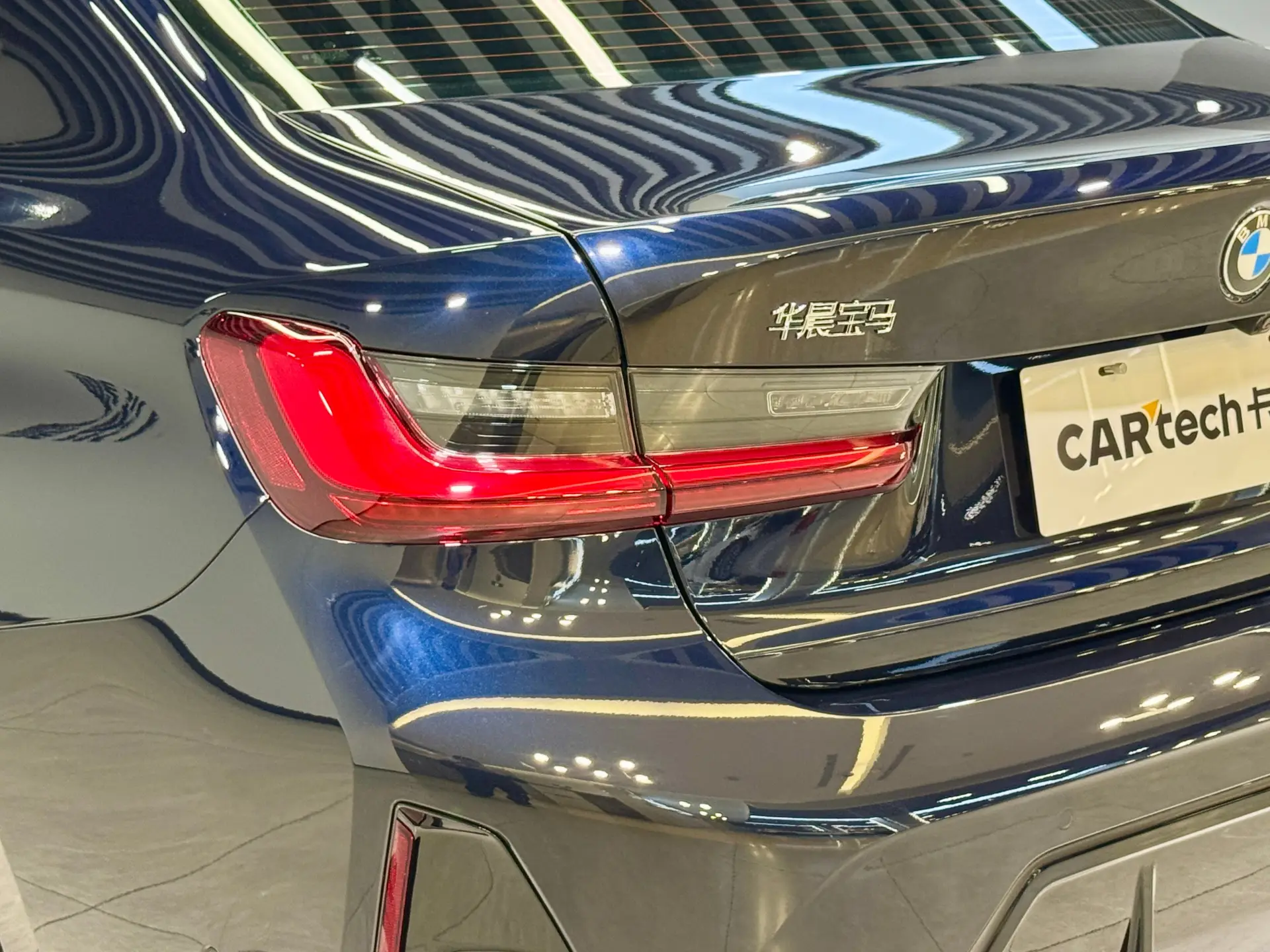 BMW 325Li, 2025 4