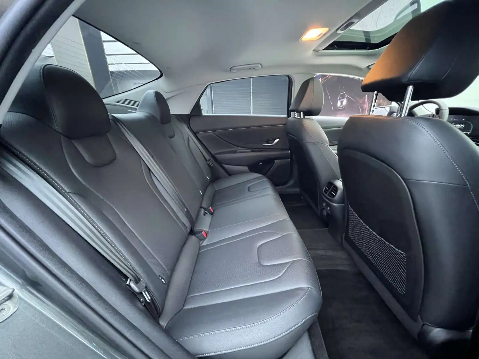 Hyundai Elantra, 2024 16