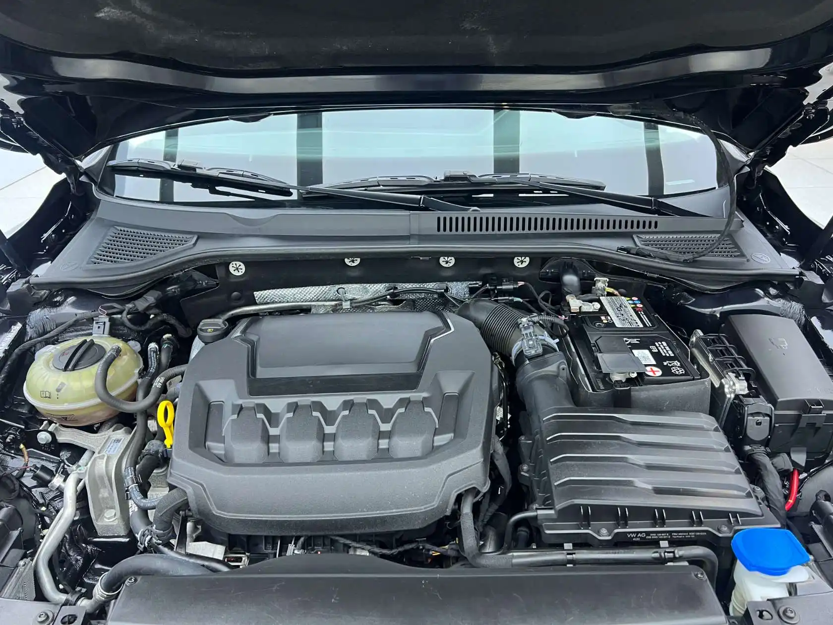 Volkswagen Passat, 2023 25