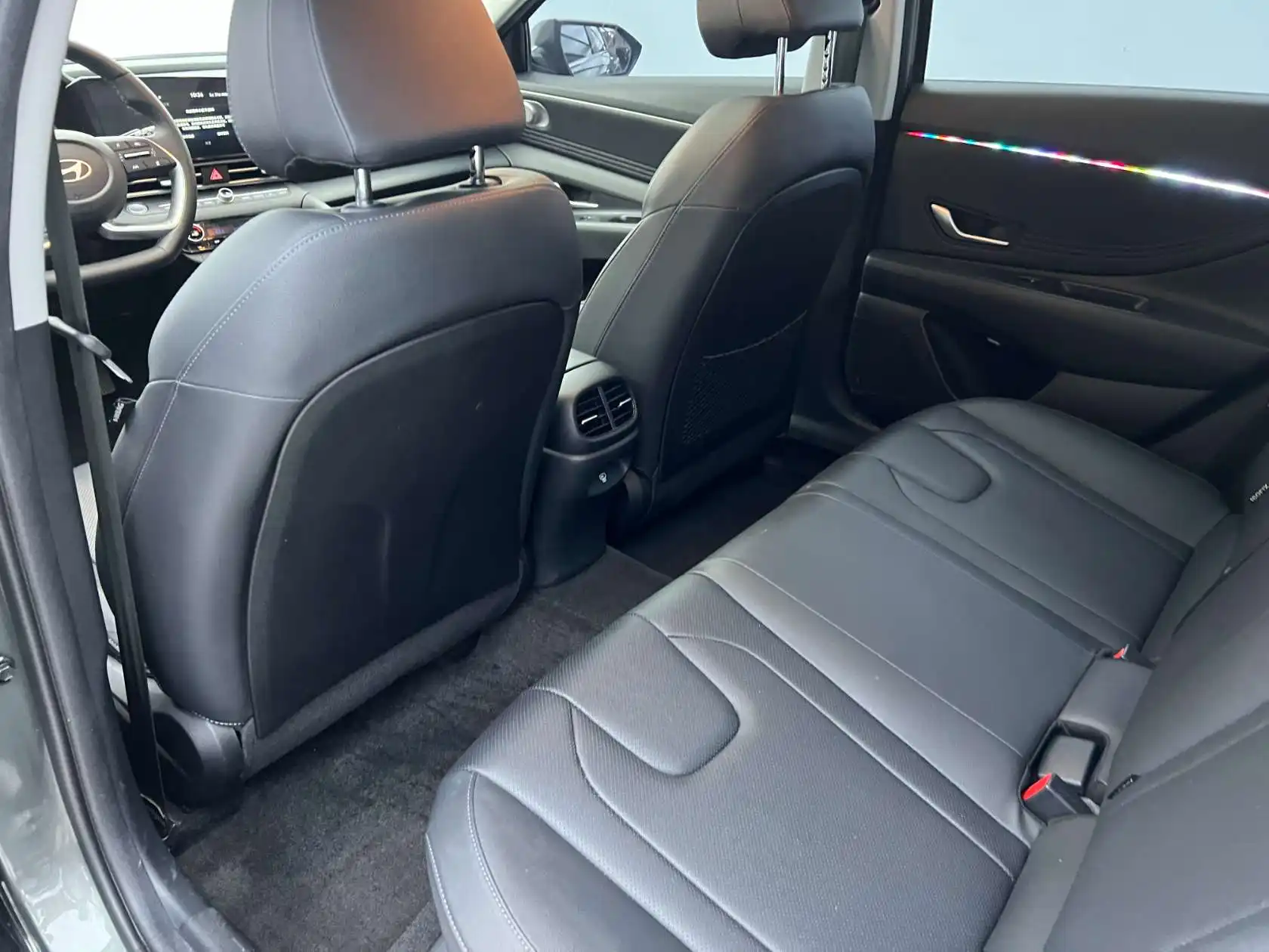 Hyundai Elantra, 2024 13