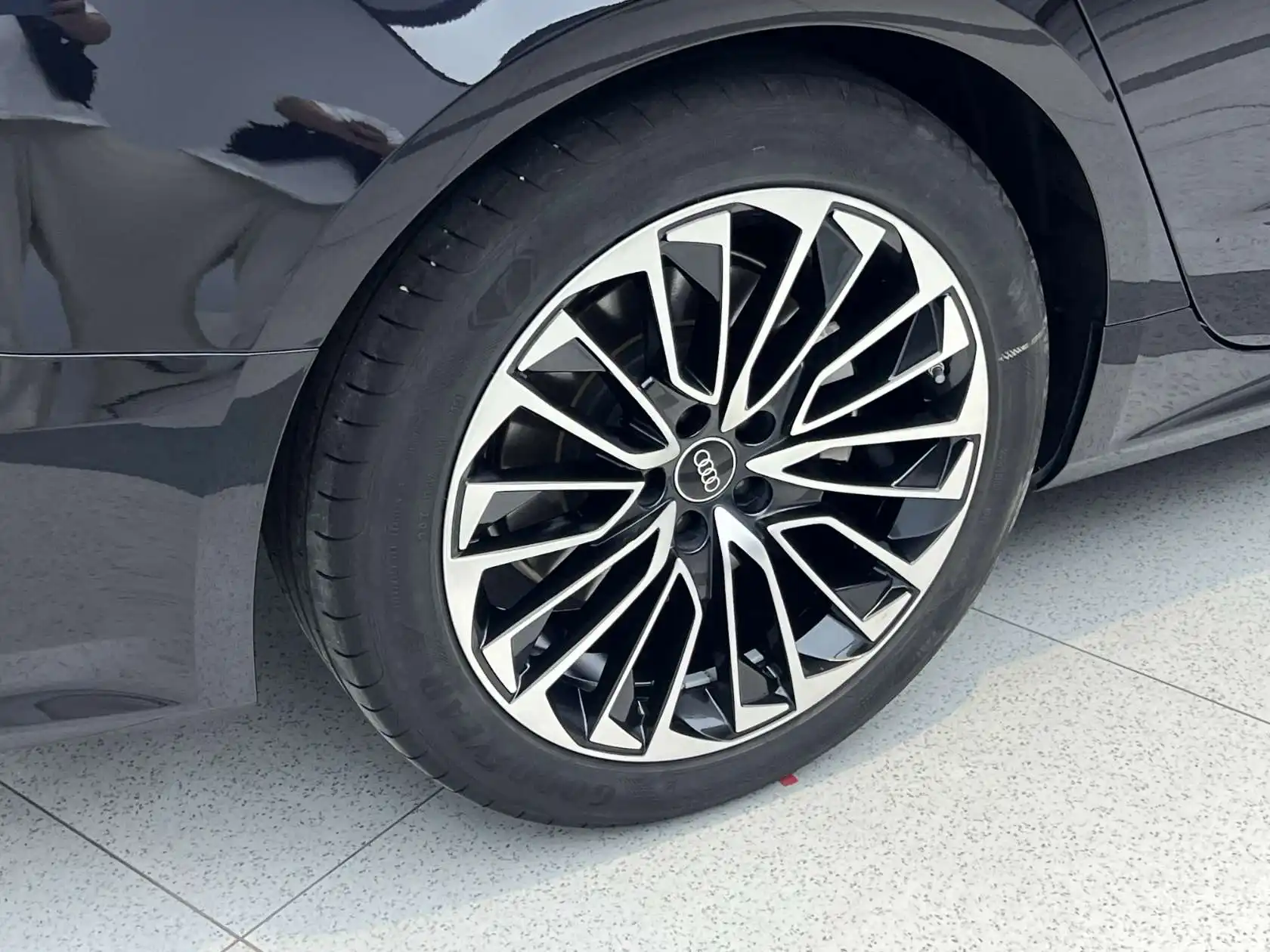 Audi A7L 45 TFSI, 2024 32