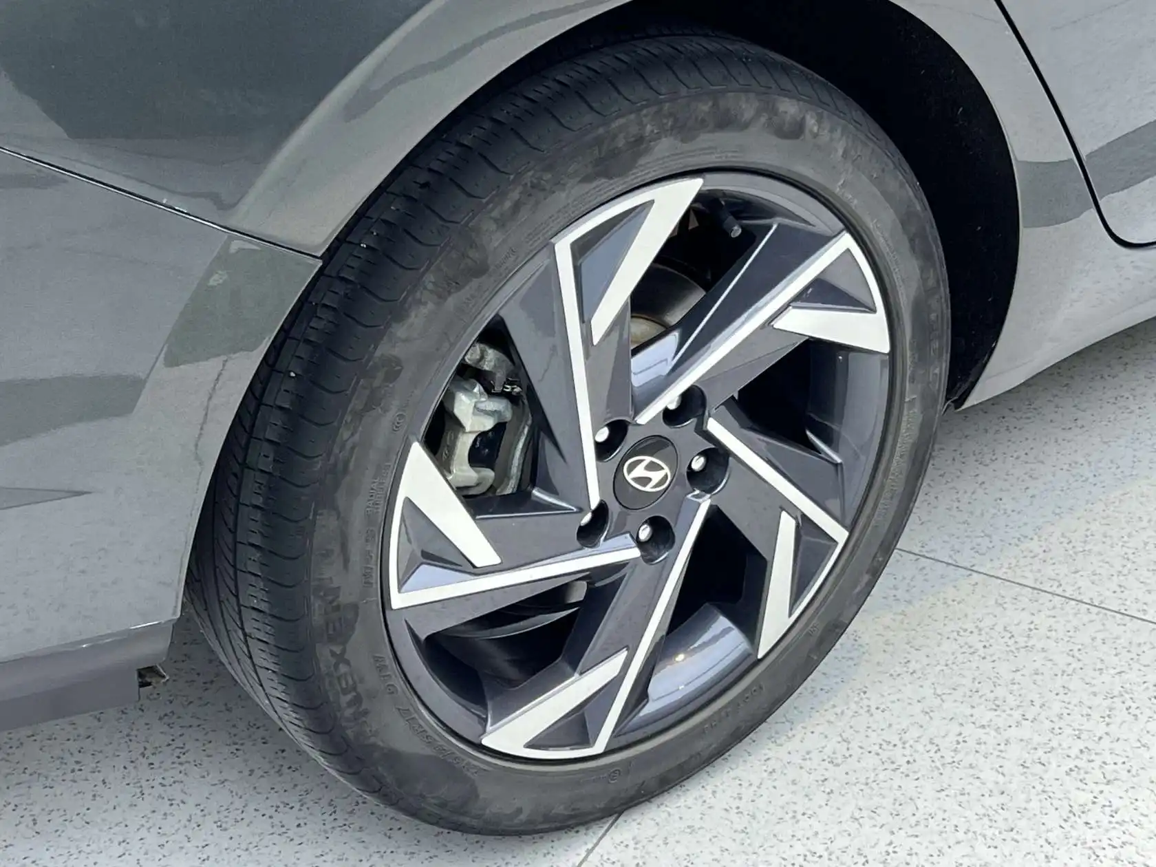 Hyundai Elantra, 2024 31
