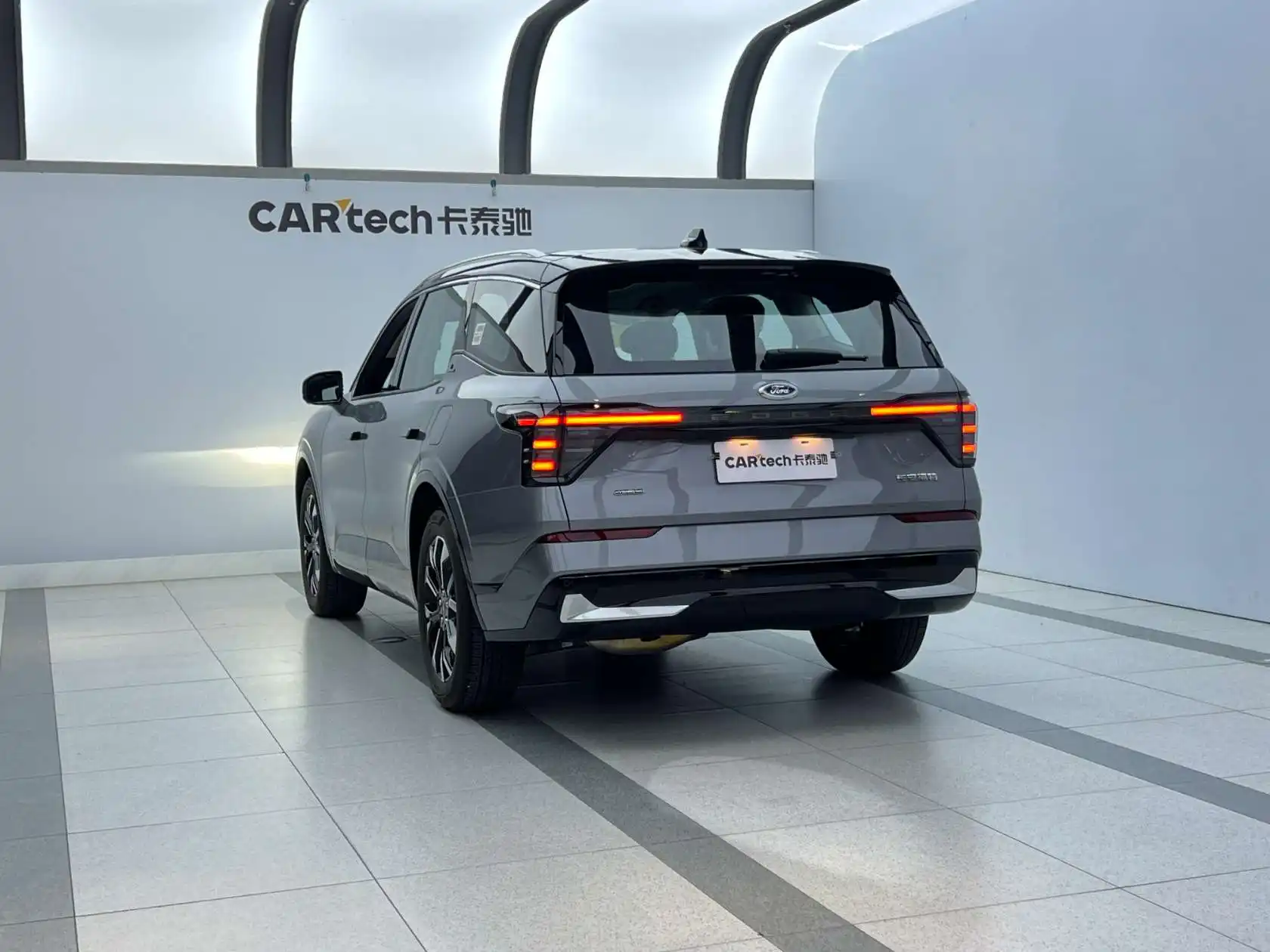 Ford Edge L, 2025 4