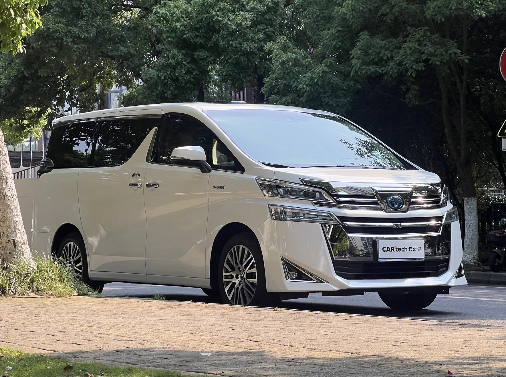 Toyota Vellfire, 2019 2