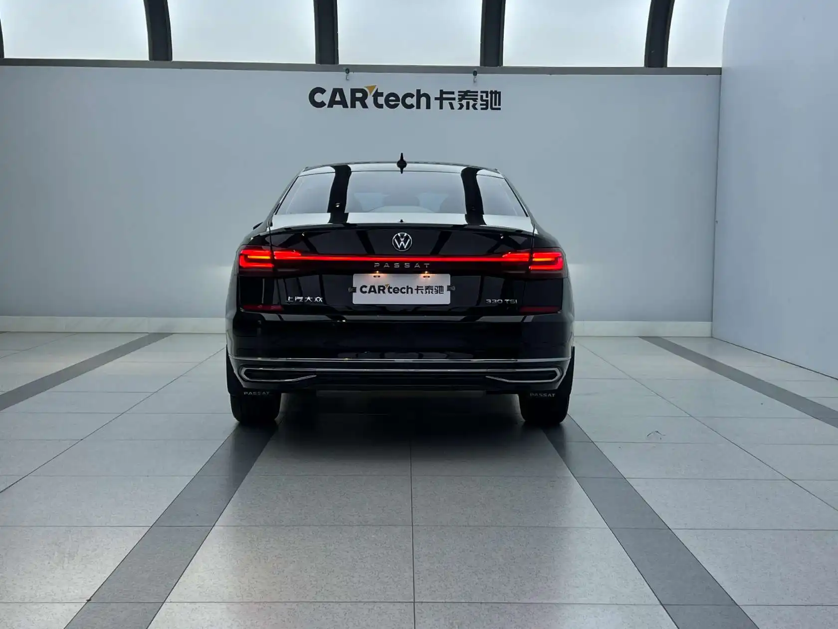 Volkswagen Passat, 2023 3