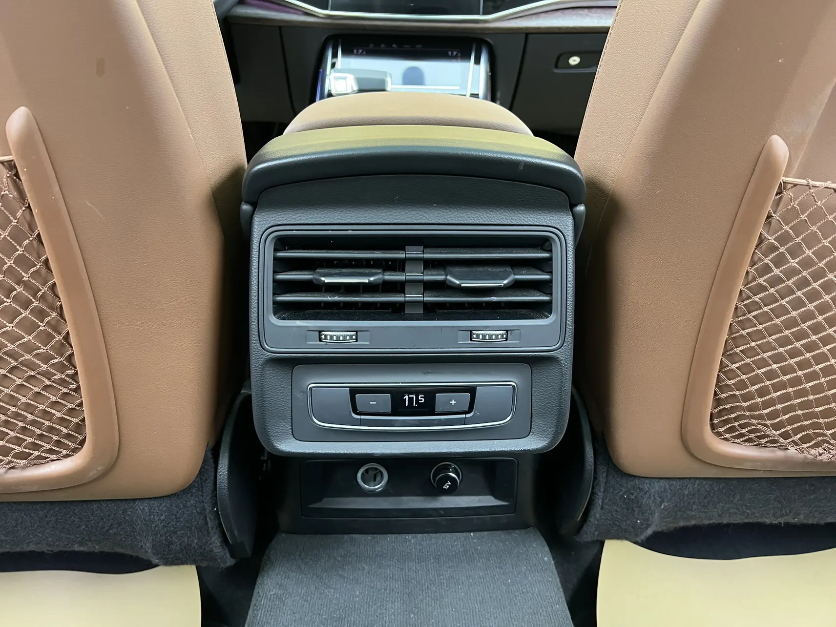 Audi Q7 45 TFSI, 2023 26