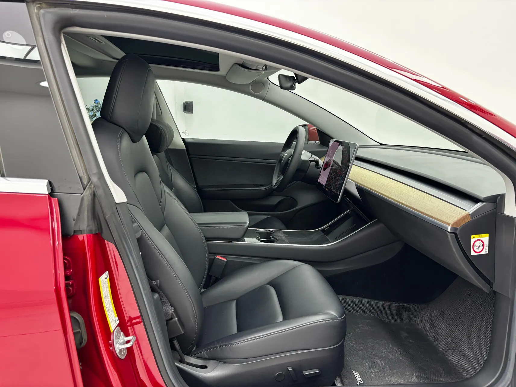 Tesla Model 3, 2019 18