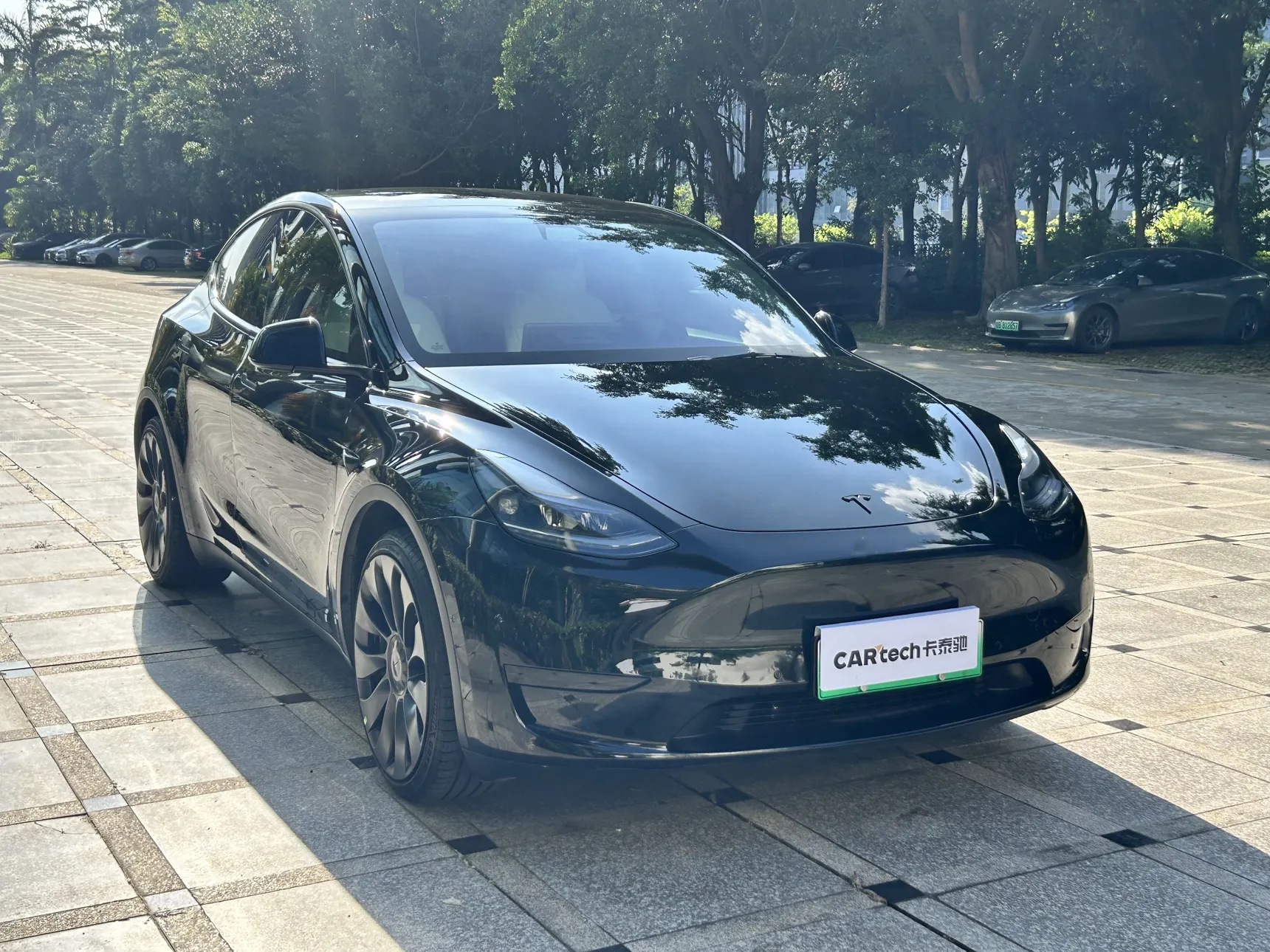 Tesla Model Y, 2022 6