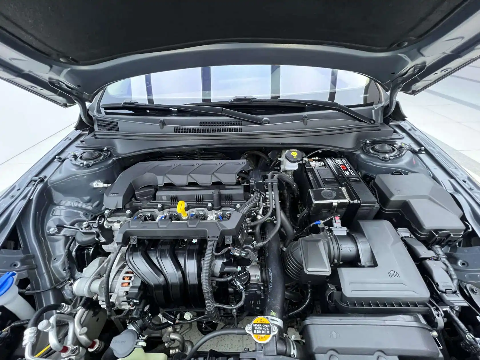 Hyundai Elantra, 2024 25