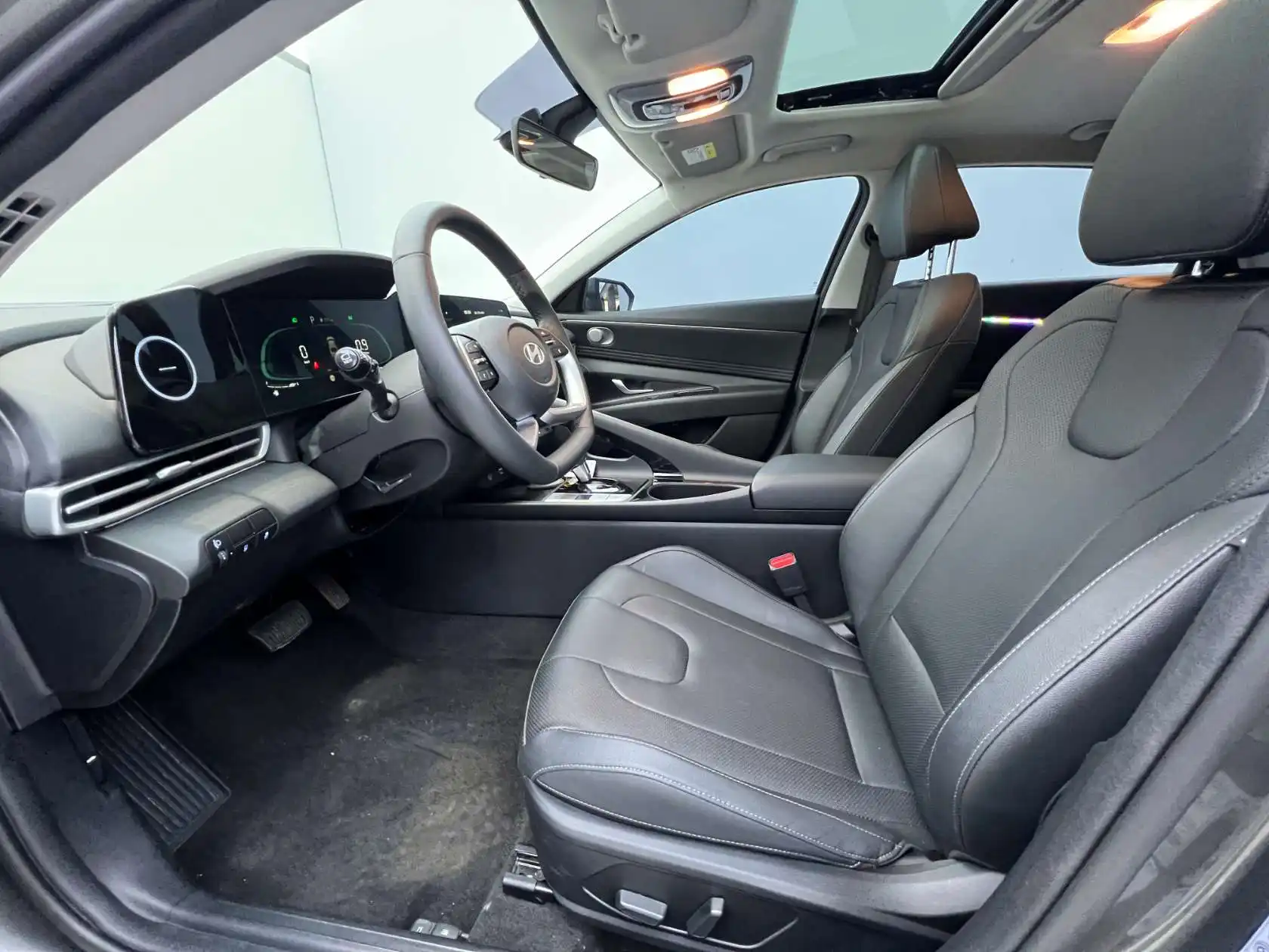 Hyundai Elantra, 2024 9