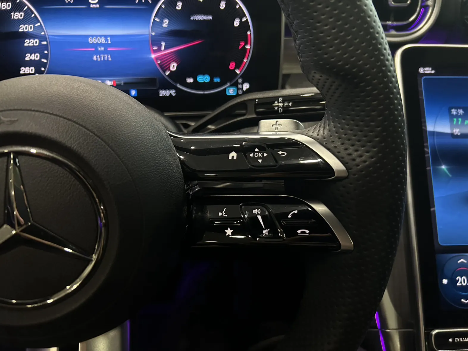 Mercedes-Benz C 260 L, 2022 21