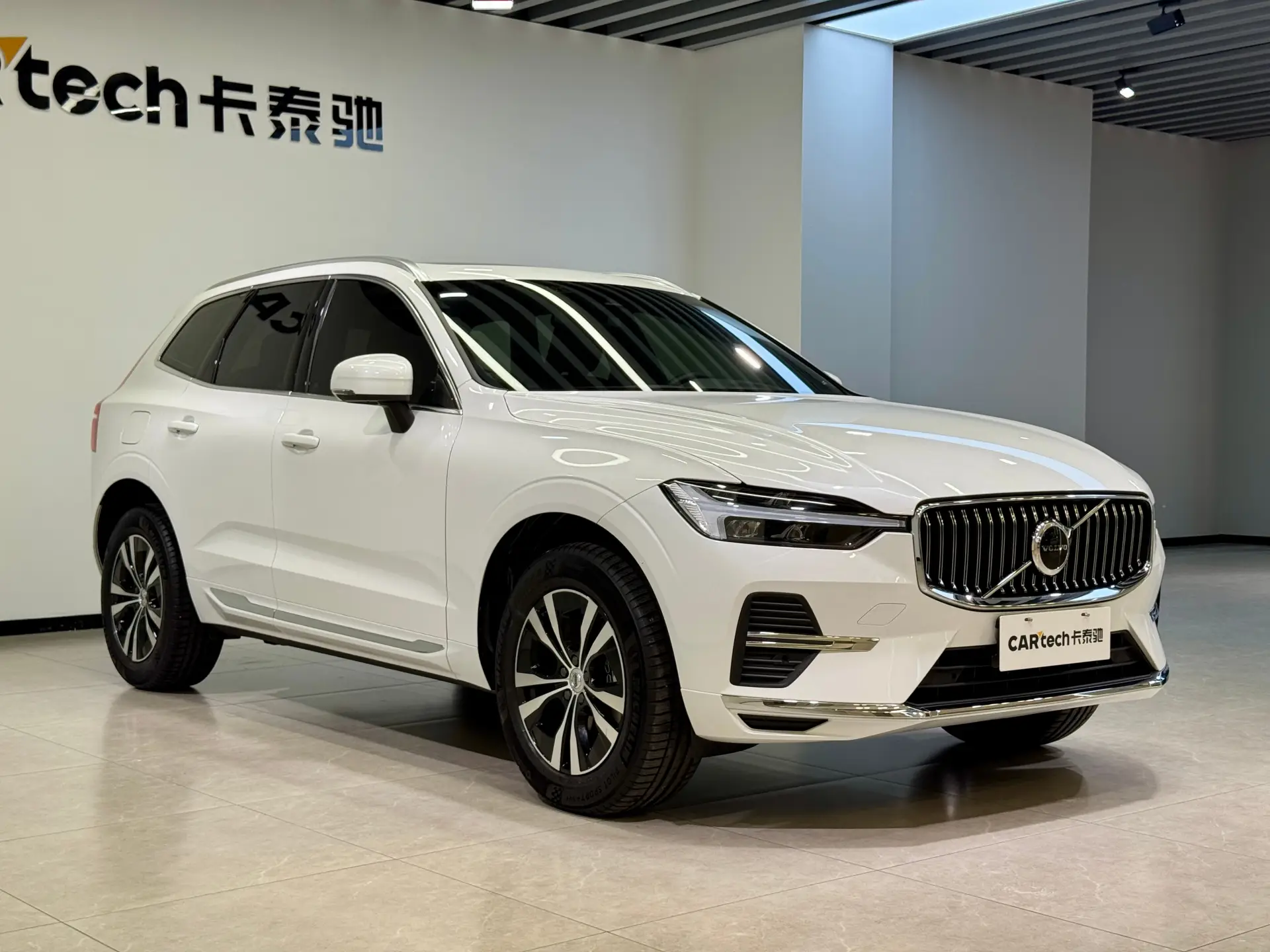 Volvo XC60, 2025 25