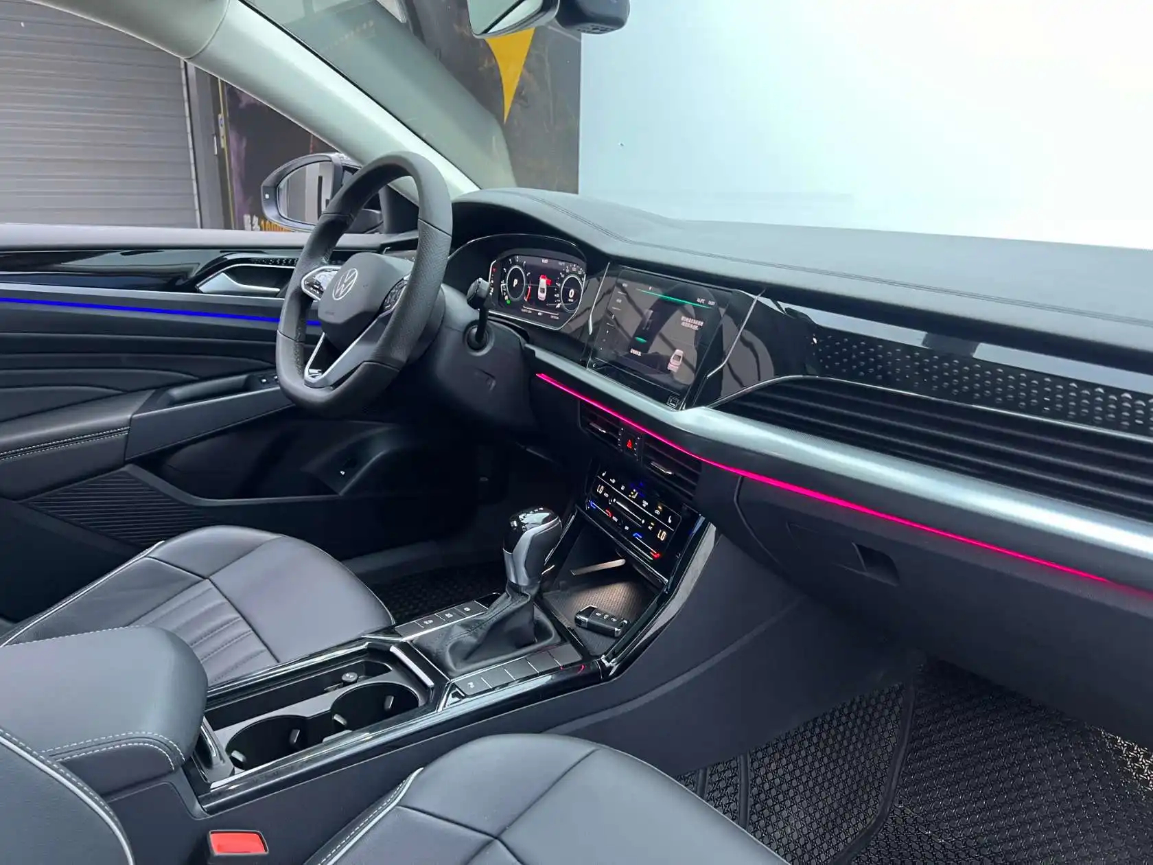 Volkswagen Passat, 2023 19