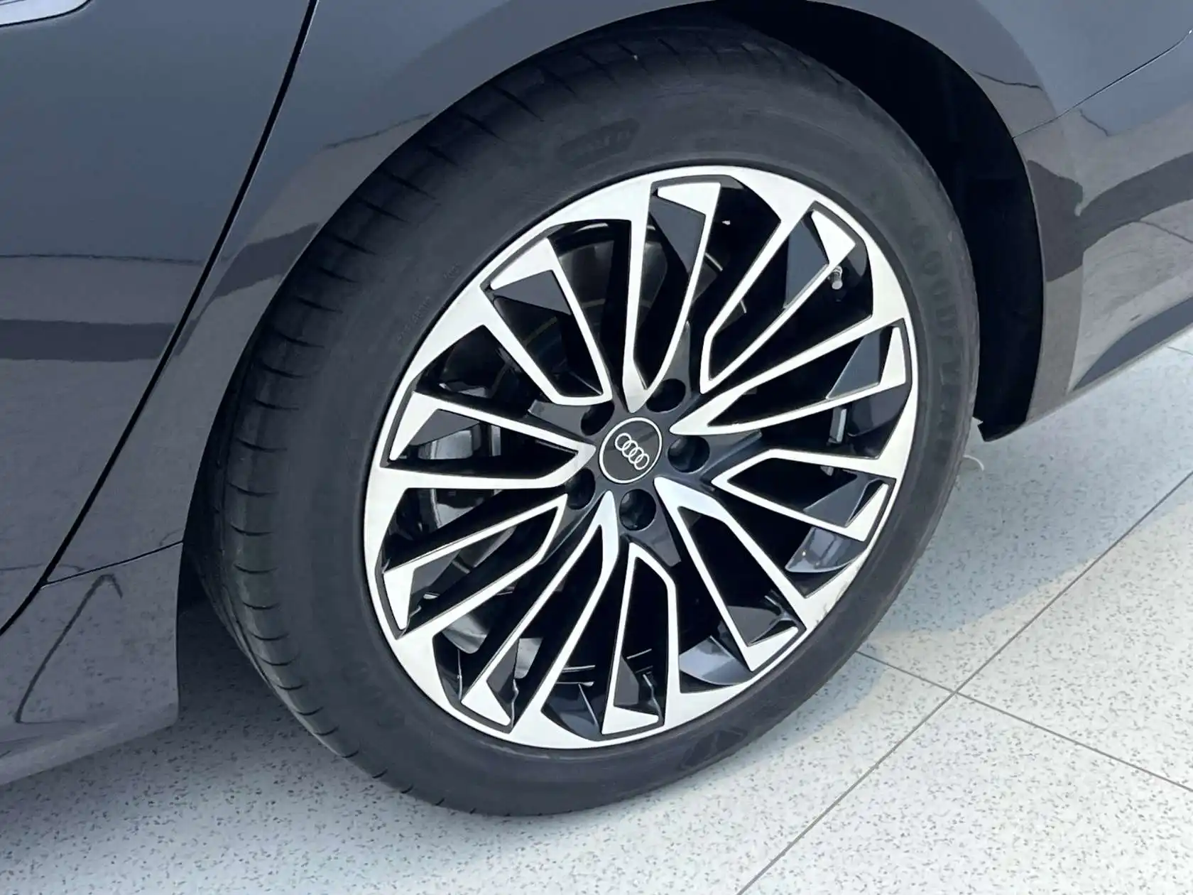 Audi A7L 45 TFSI, 2024 31