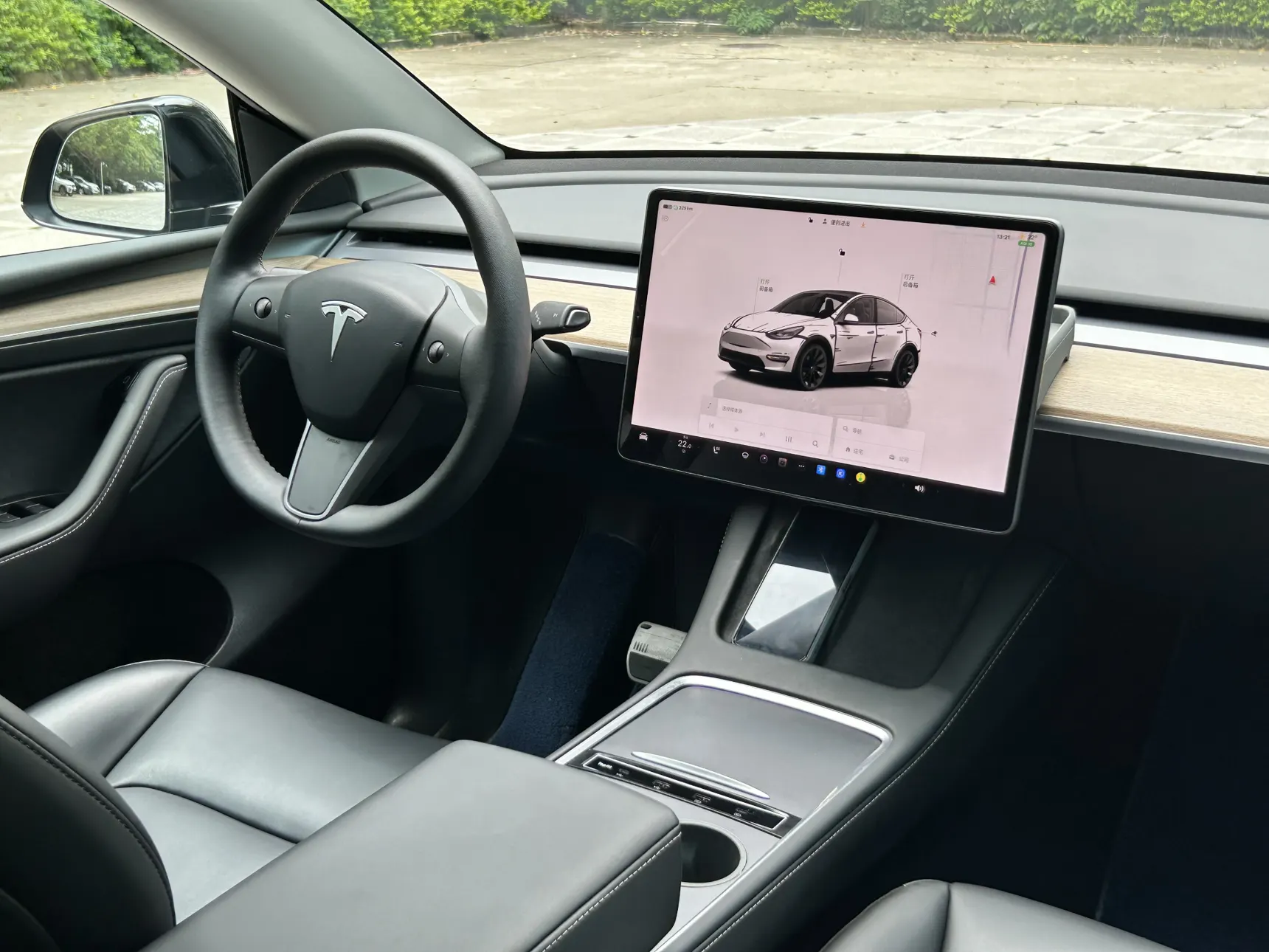 Tesla Model Y, 2022 12