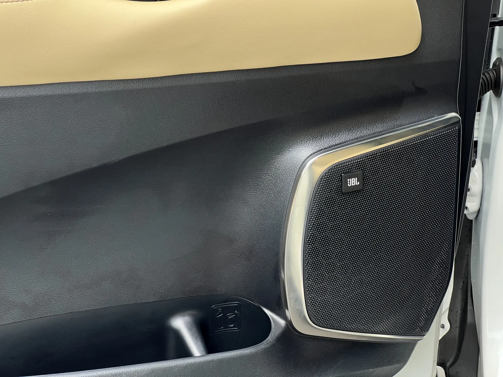 Toyota Vellfire, 2019 19