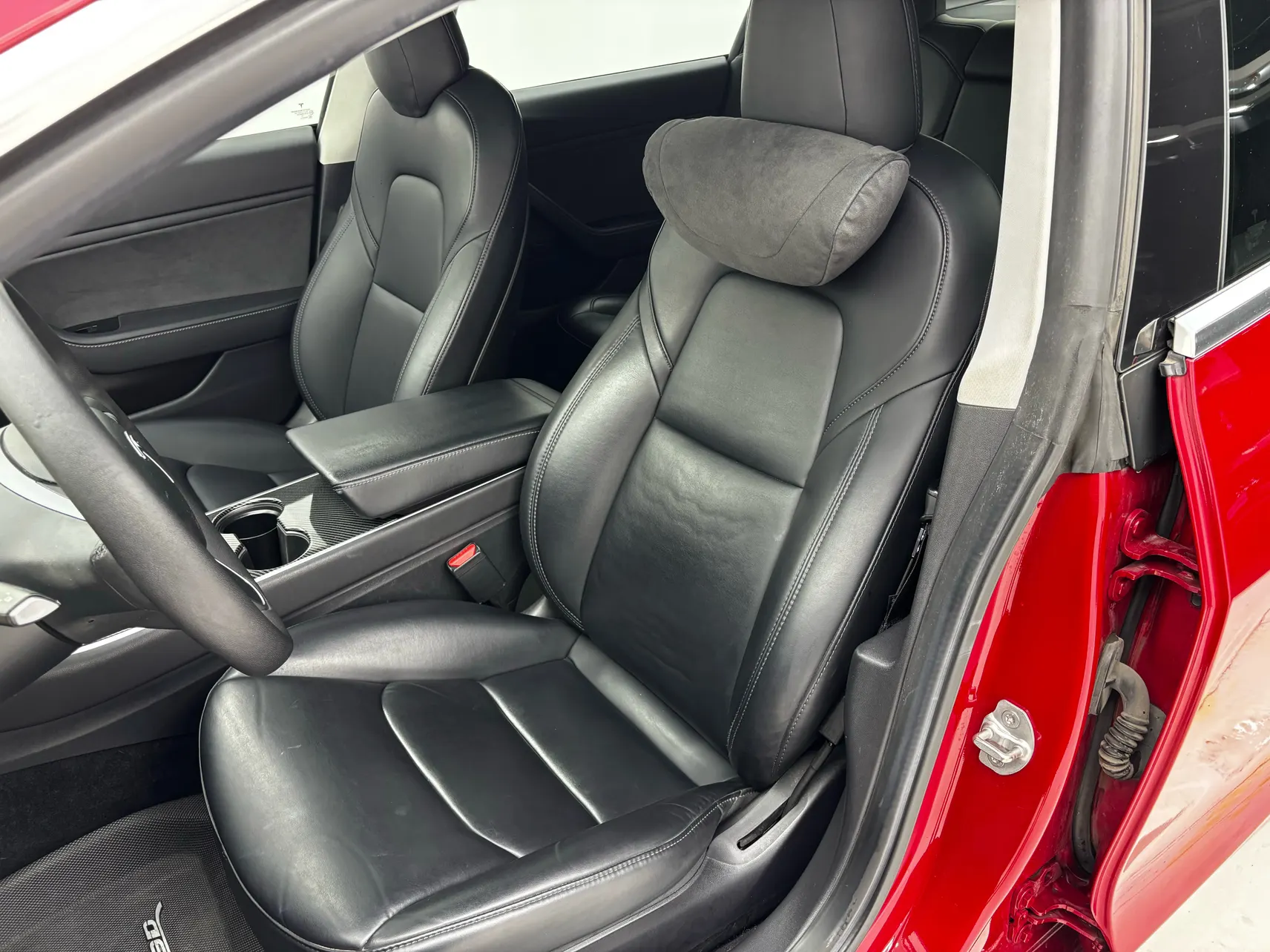 Tesla Model 3, 2019 17