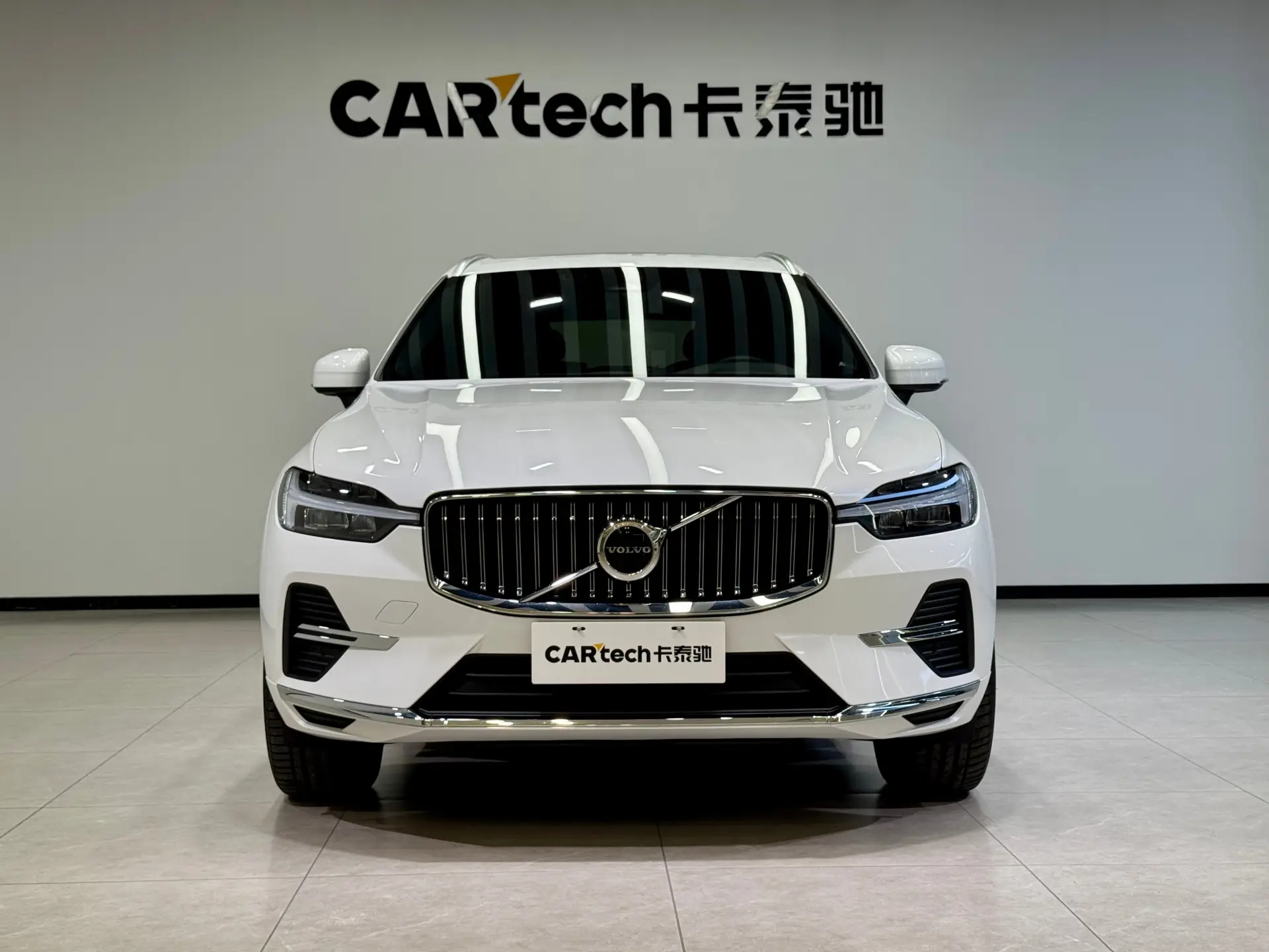 Volvo XC60, 2025 24