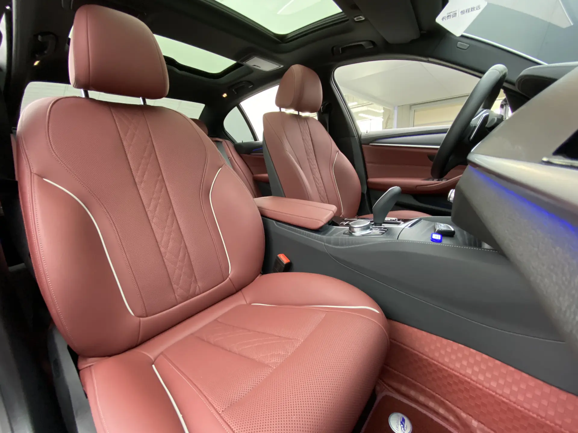 BMW 530Li, 2023 10