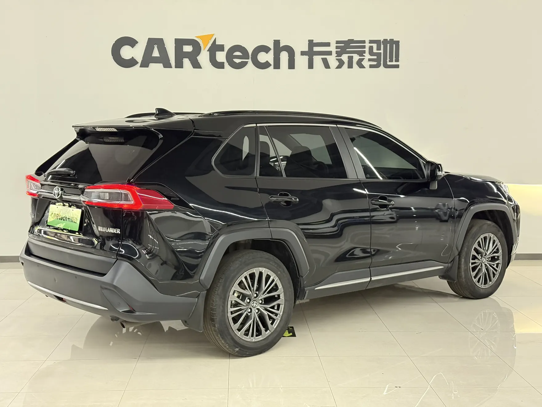 Toyota Wildlander, 2023 4