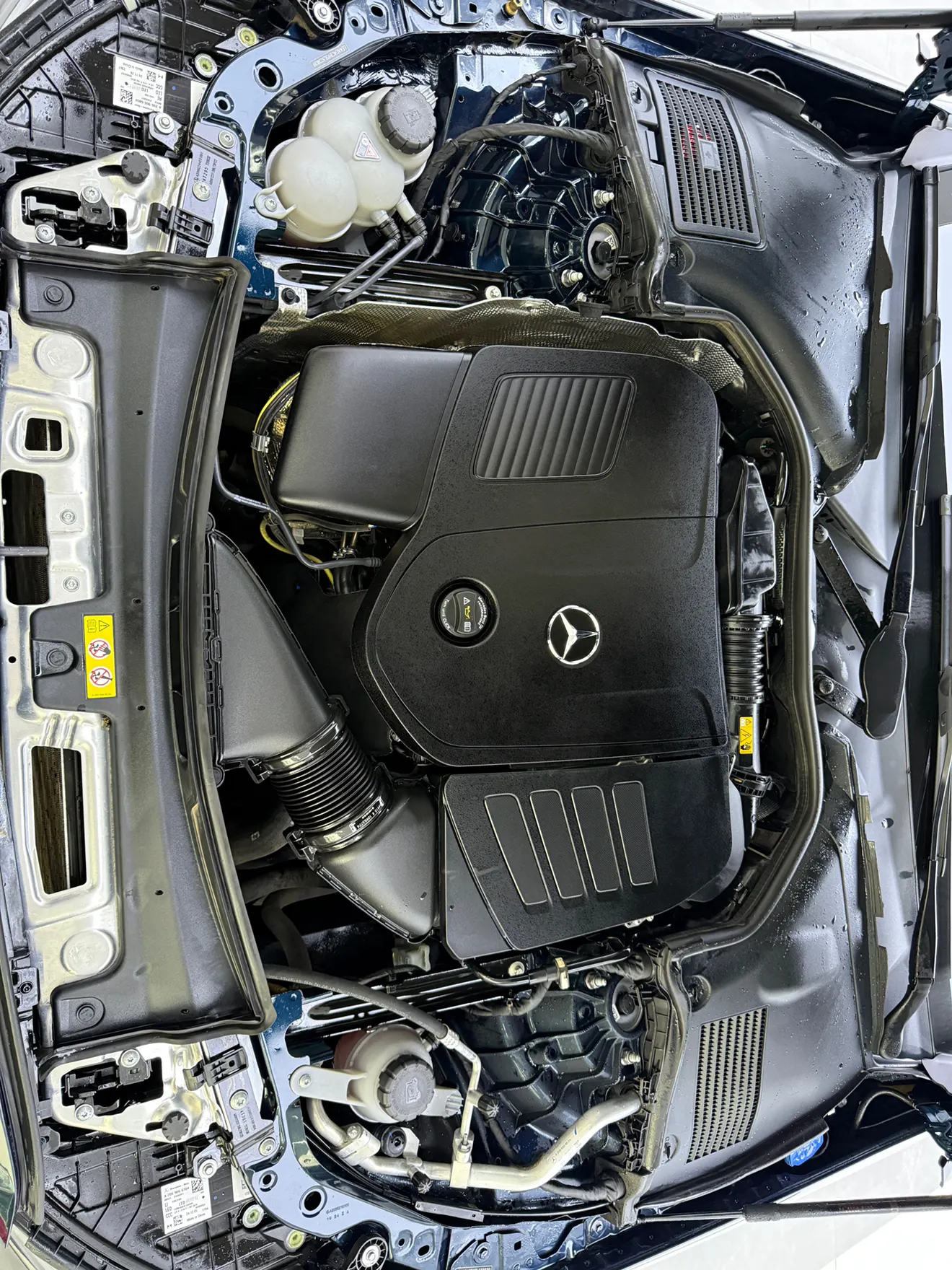 Mercedes-Benz C 260 L, 2025 12