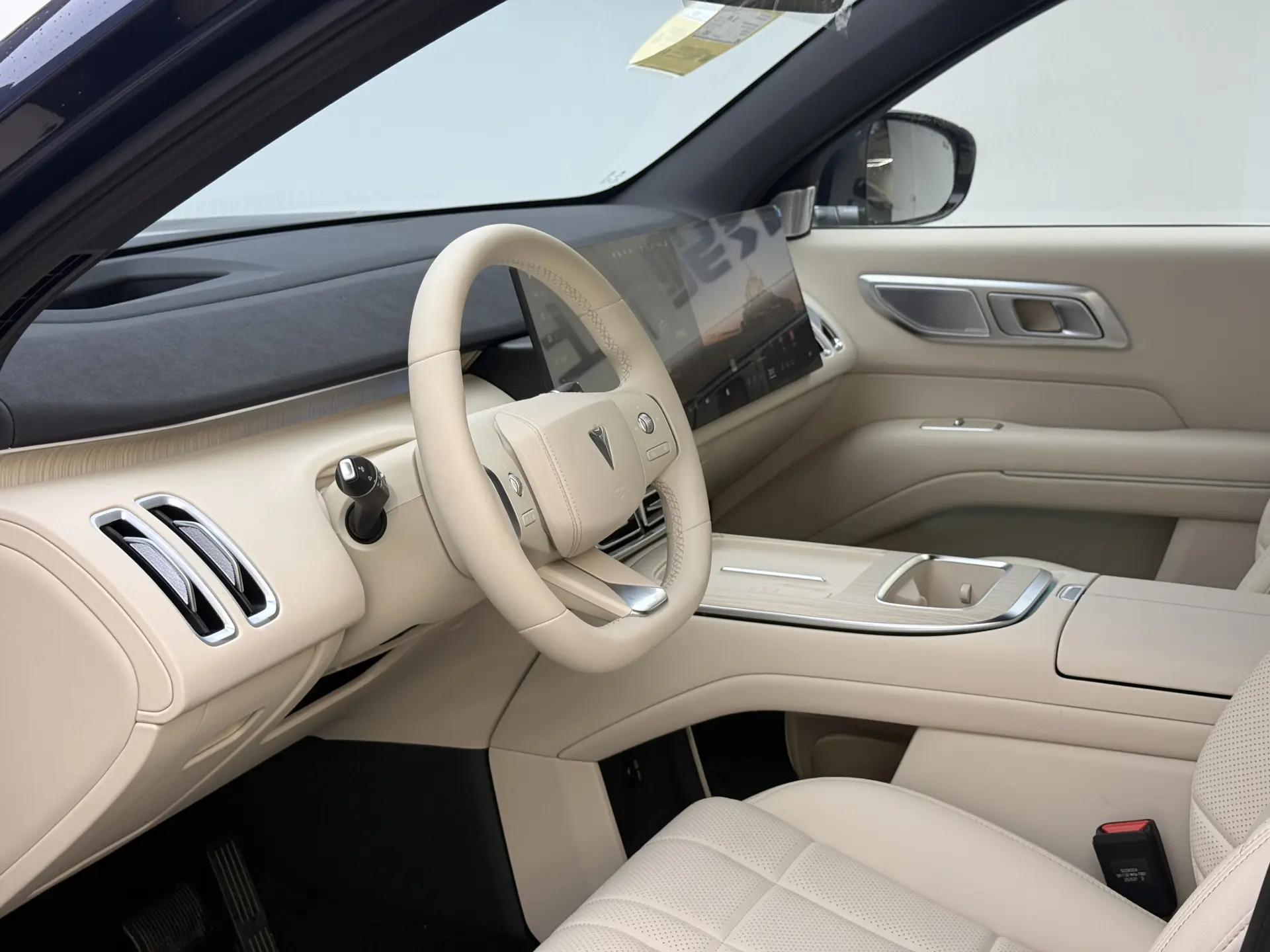 Deepal S09, 2025 10