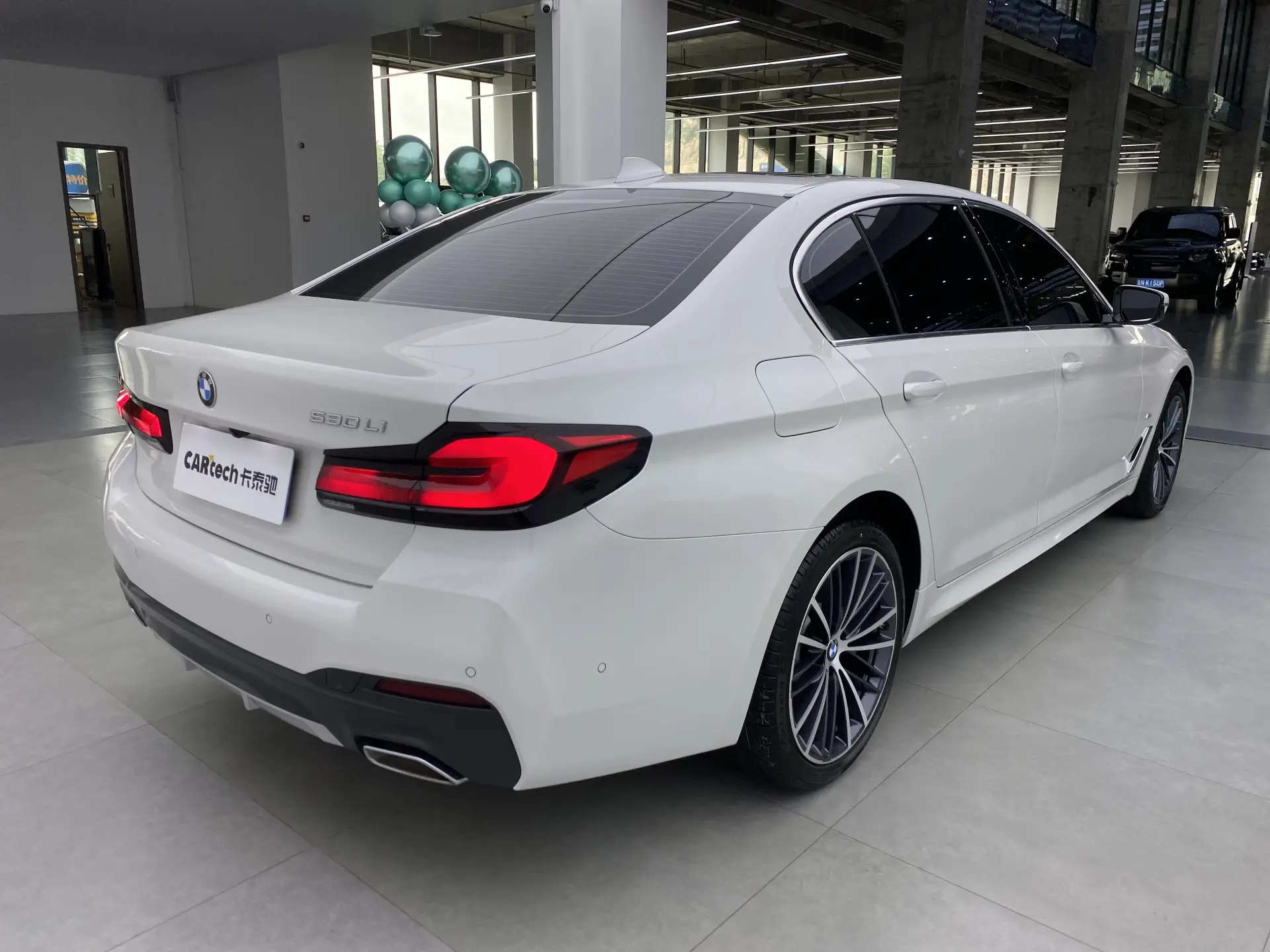 BMW 530Li, 2023 32