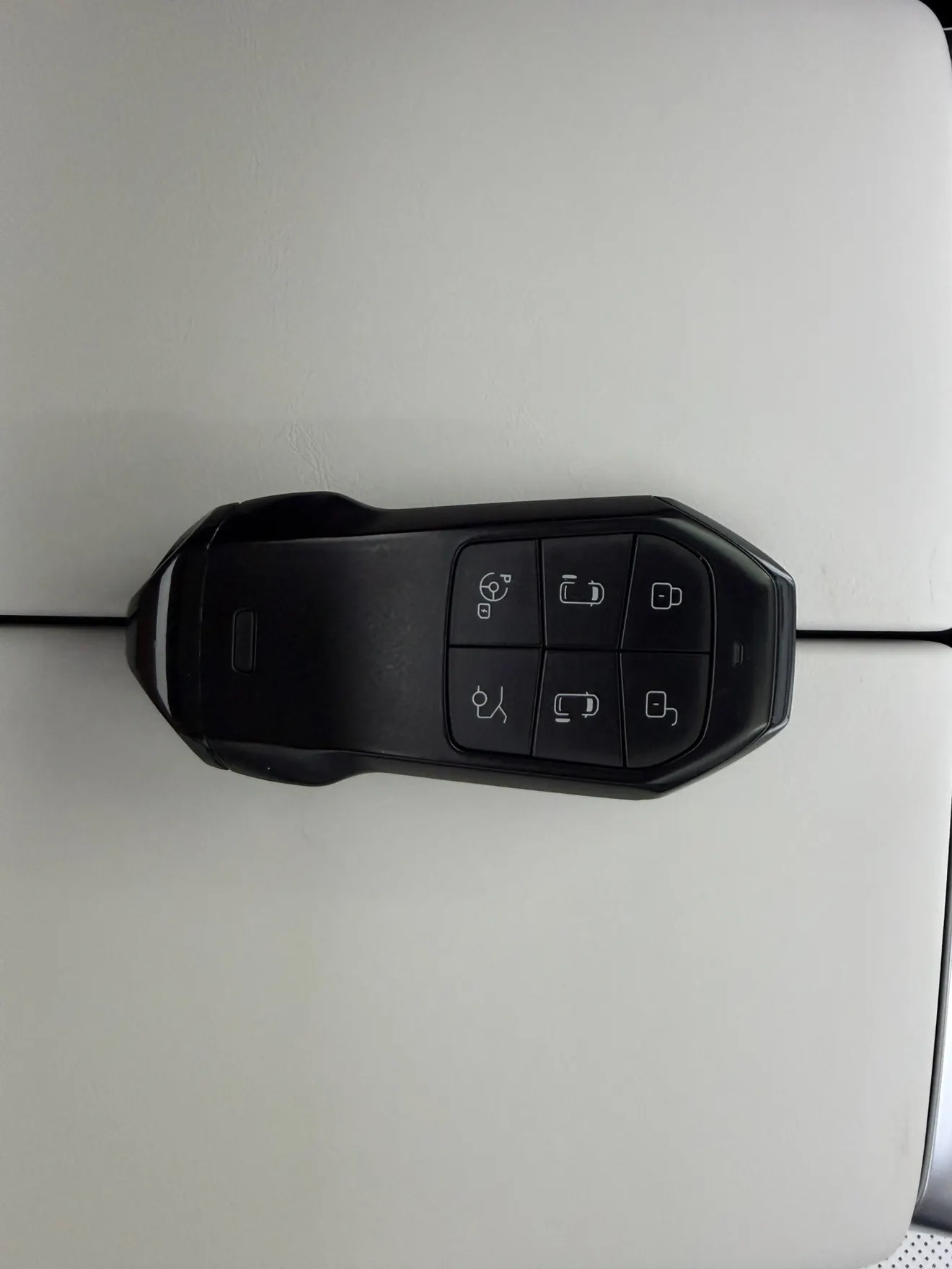 Xpeng X9, 2024 12