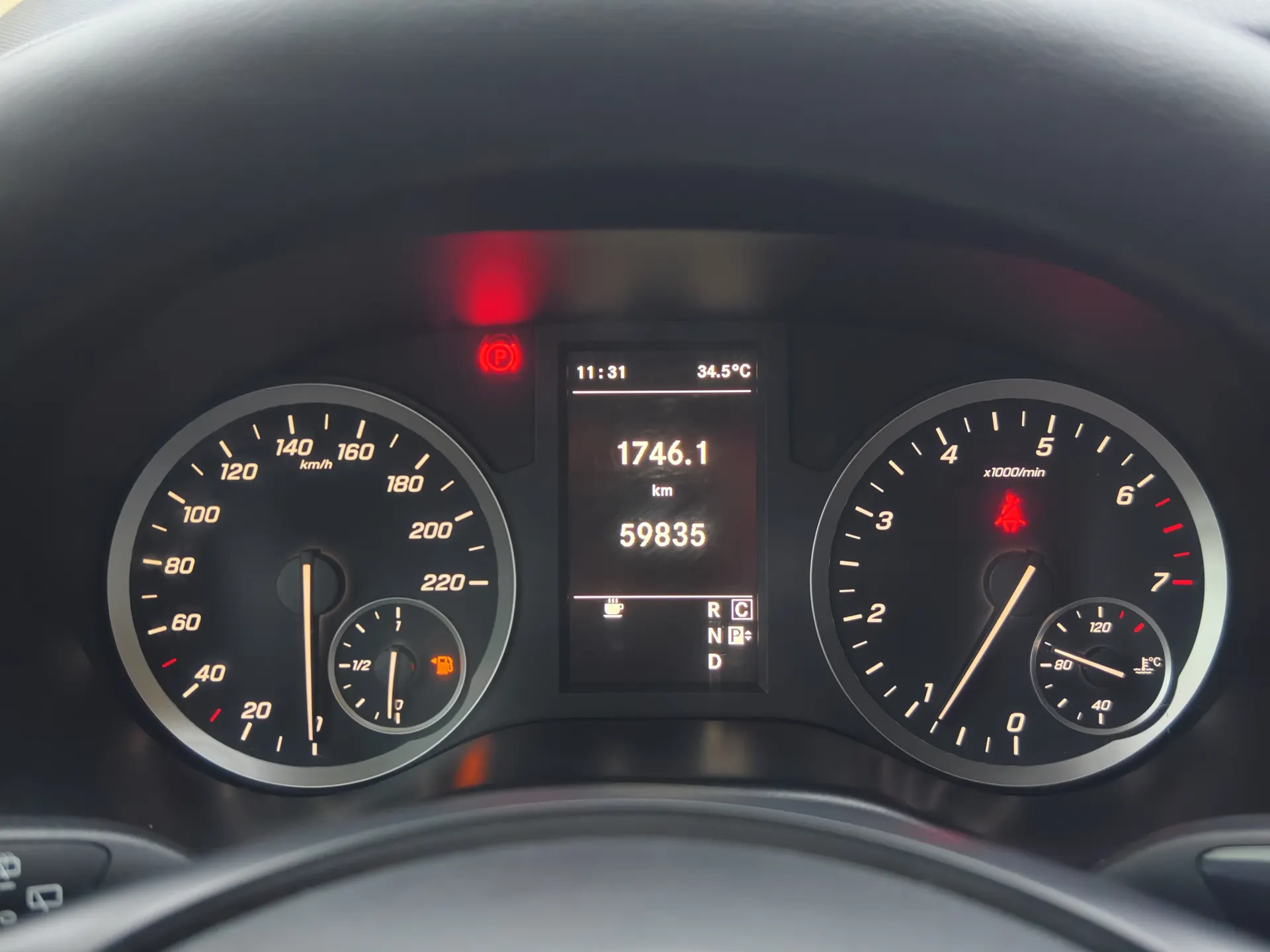 Mercedes-Benz Vito, 2021 12